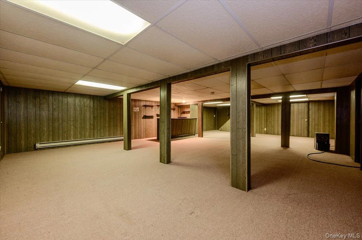 44 Half Hollow Road, Huntington, NY, 4 Bedrooms Bedrooms, 12 Rooms Rooms,2 BathroomsBathrooms,Residential,For Rent,Half Hollow,0,1043601 44 Half Hollow Road, Huntington, NY, 4 Bedrooms Bedrooms, 12 Rooms Rooms,2 BathroomsBathrooms,Residential,For Rent,Half Hollow,0,1043601