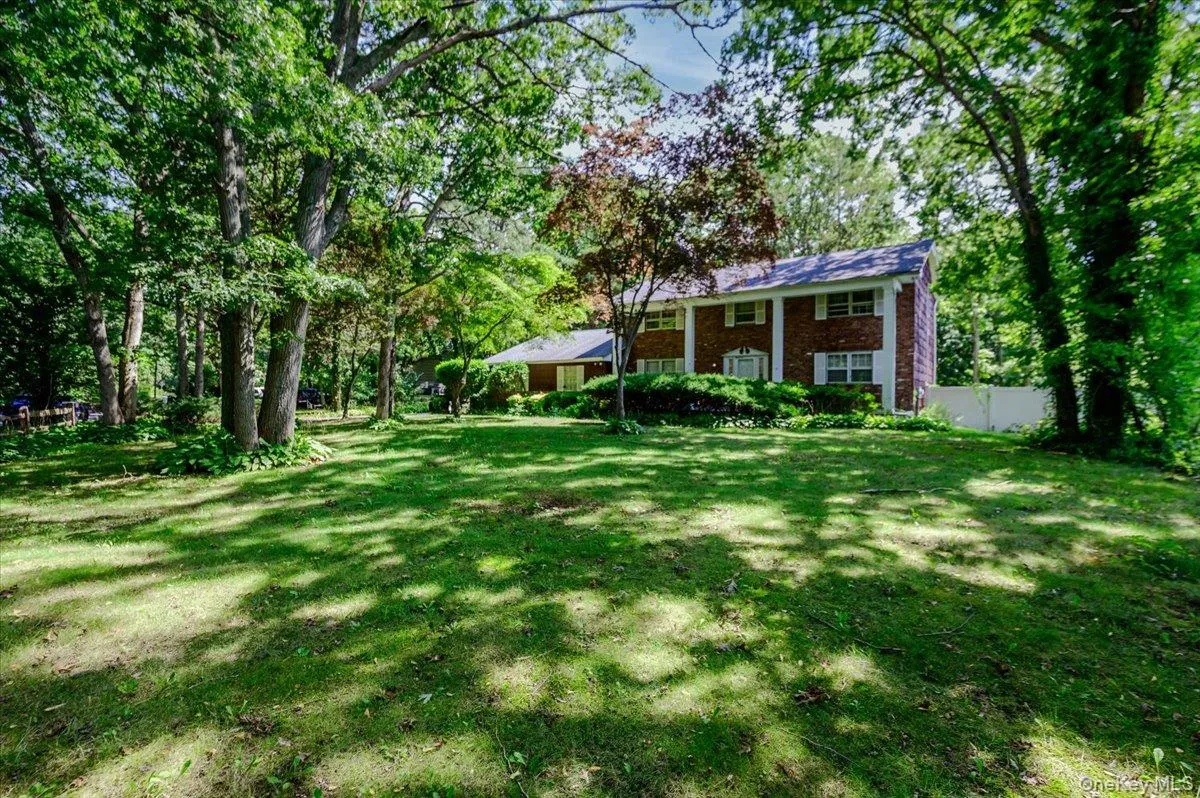 44 Half Hollow Road, Huntington, NY, 4 Bedrooms Bedrooms, 12 Rooms Rooms,2 BathroomsBathrooms,Residential,For Rent,Half Hollow,0,1043601 44 Half Hollow Road, Huntington, NY, 4 Bedrooms Bedrooms, 12 Rooms Rooms,2 BathroomsBathrooms,Residential,For Rent,Half Hollow,0,1043601