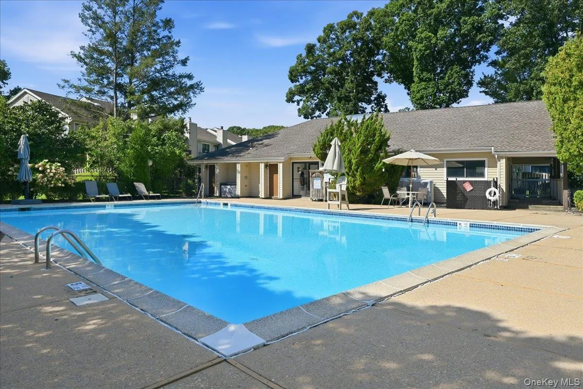 49 Villas Circle, Huntington, NY, 3 Bedrooms Bedrooms, 6 Rooms Rooms,2 BathroomsBathrooms,Residential,For Rent,Villas,0,1043602 49 Villas Circle, Huntington, NY, 3 Bedrooms Bedrooms, 6 Rooms Rooms,2 BathroomsBathrooms,Residential,For Rent,Villas,0,1043602