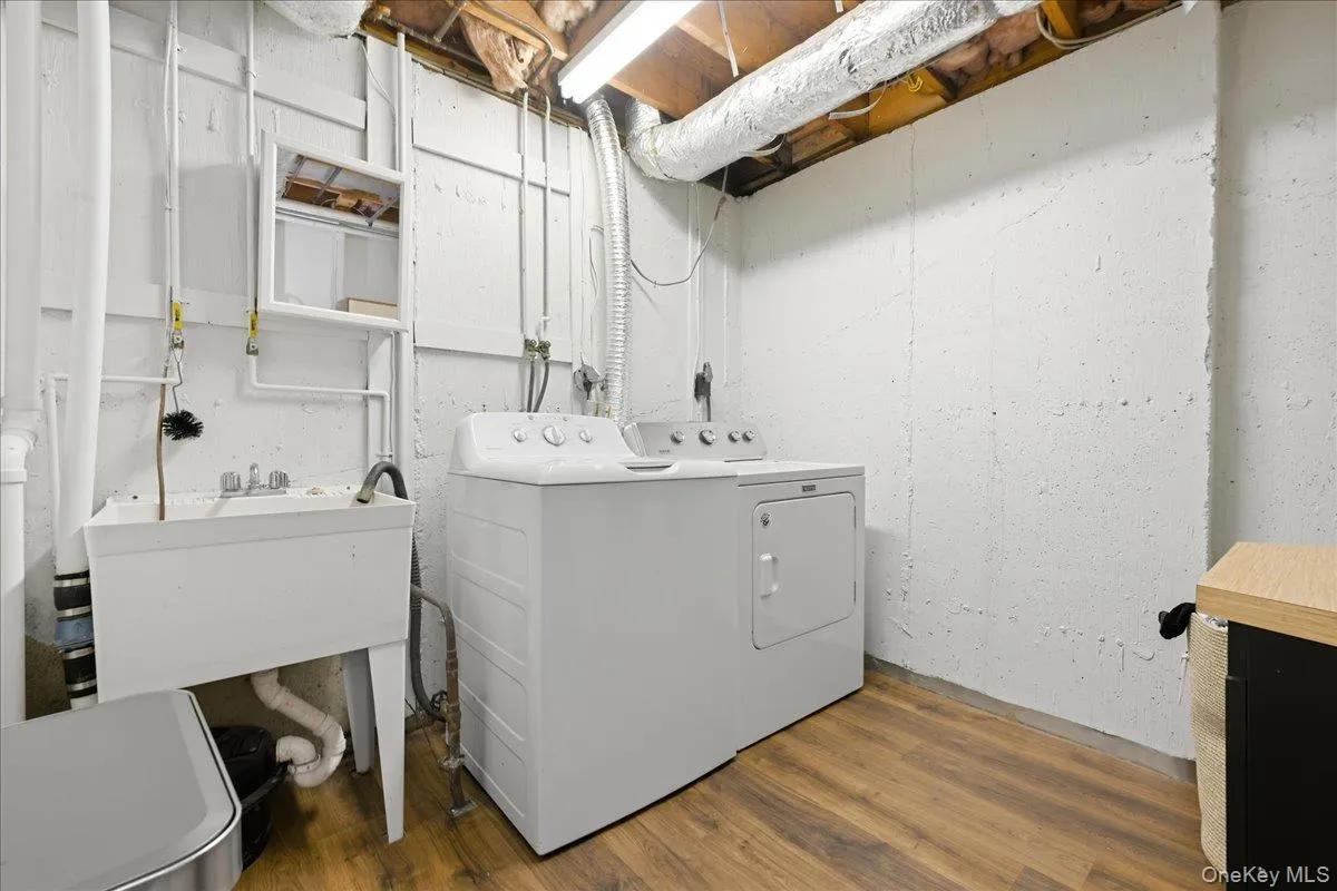49 Villas Circle, Huntington, NY, 3 Bedrooms Bedrooms, 6 Rooms Rooms,2 BathroomsBathrooms,Residential,For Rent,Villas,0,1043602 49 Villas Circle, Huntington, NY, 3 Bedrooms Bedrooms, 6 Rooms Rooms,2 BathroomsBathrooms,Residential,For Rent,Villas,0,1043602