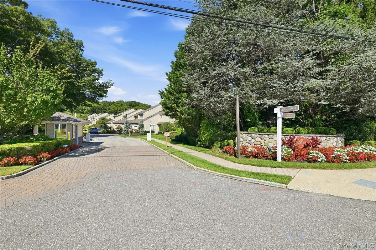 49 Villas Circle, Huntington, NY, 3 Bedrooms Bedrooms, 6 Rooms Rooms,2 BathroomsBathrooms,Residential,For Rent,Villas,0,1043602 49 Villas Circle, Huntington, NY, 3 Bedrooms Bedrooms, 6 Rooms Rooms,2 BathroomsBathrooms,Residential,For Rent,Villas,0,1043602