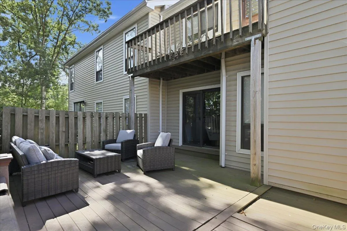 49 Villas Circle, Huntington, NY, 3 Bedrooms Bedrooms, 6 Rooms Rooms,2 BathroomsBathrooms,Residential,For Rent,Villas,0,1043602 49 Villas Circle, Huntington, NY, 3 Bedrooms Bedrooms, 6 Rooms Rooms,2 BathroomsBathrooms,Residential,For Rent,Villas,0,1043602