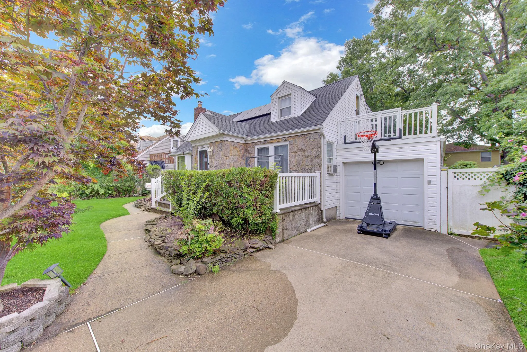 2488 1st Avenue, Hempstead, NY, 4 Bedrooms Bedrooms, 7 Rooms Rooms,2 BathroomsBathrooms,Residential,For Rent,1st,0,1043603 2488 1st Avenue, Hempstead, NY, 4 Bedrooms Bedrooms, 7 Rooms Rooms,2 BathroomsBathrooms,Residential,For Rent,1st,0,1043603