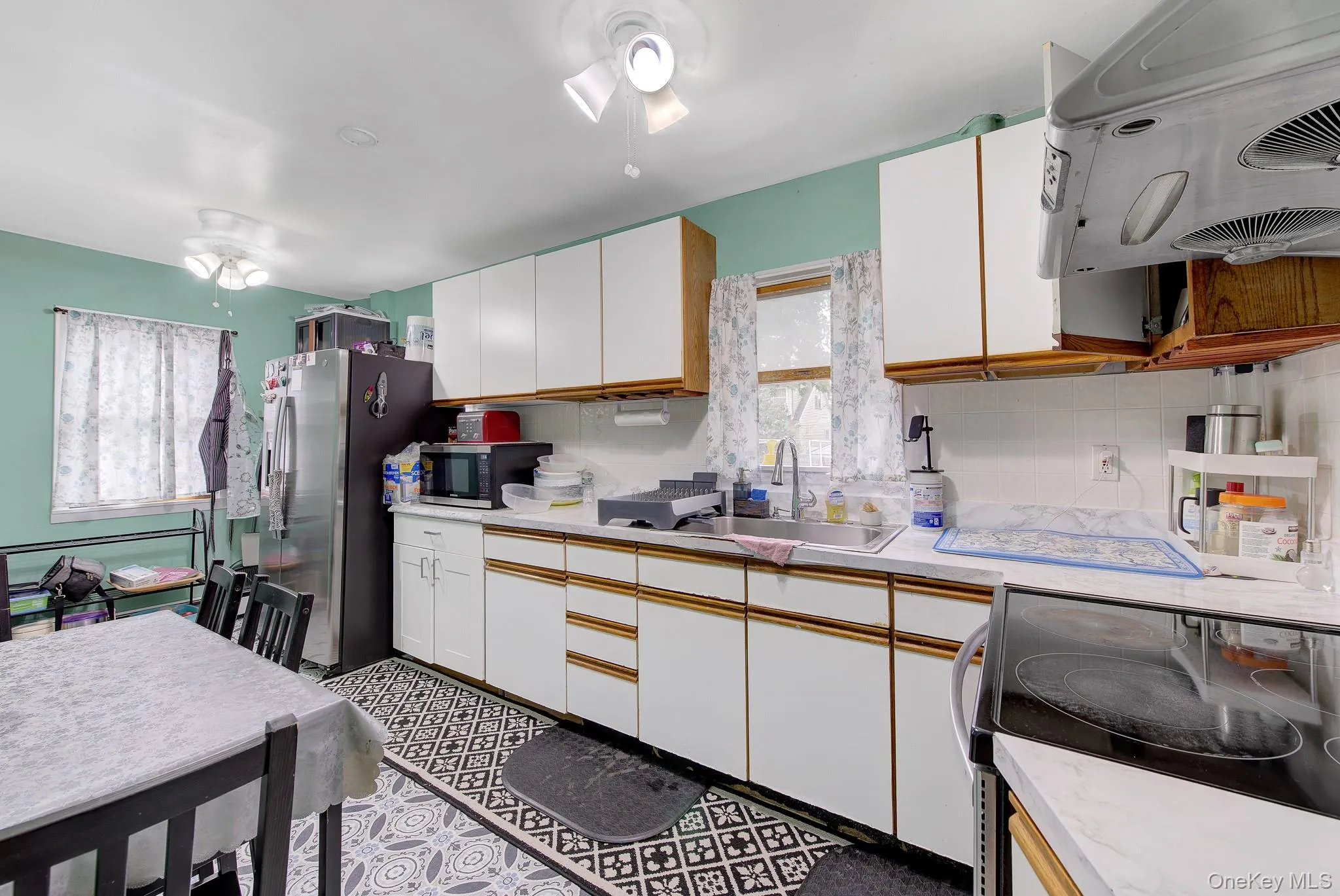 2488 1st Avenue, Hempstead, NY, 4 Bedrooms Bedrooms, 7 Rooms Rooms,2 BathroomsBathrooms,Residential,For Rent,1st,0,1043603 2488 1st Avenue, Hempstead, NY, 4 Bedrooms Bedrooms, 7 Rooms Rooms,2 BathroomsBathrooms,Residential,For Rent,1st,0,1043603