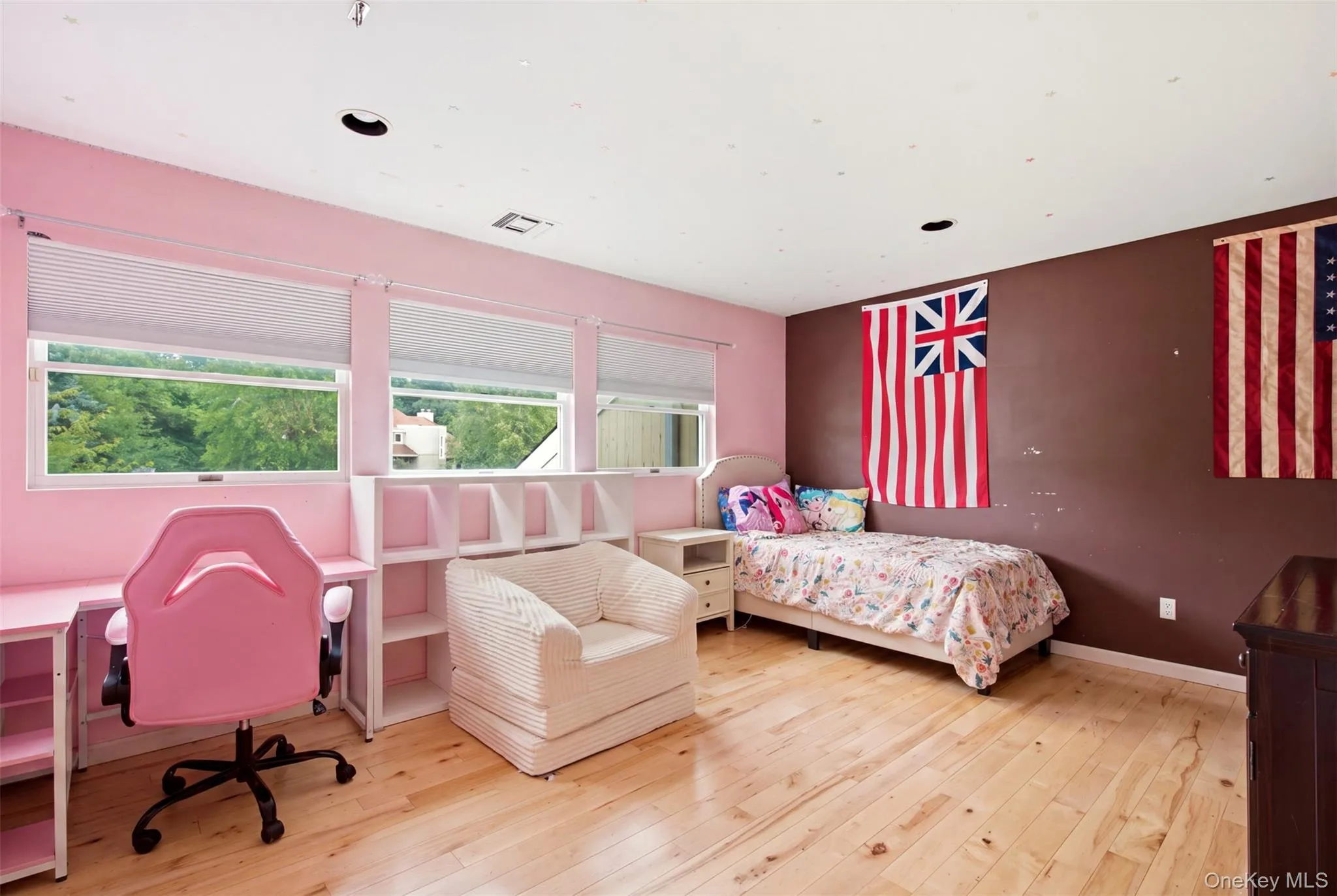 61 Villanova Lane, Huntington, NY, 5 Bedrooms Bedrooms, 10 Rooms Rooms,3 BathroomsBathrooms,Residential,For Rent,Villanova,0,1043607 61 Villanova Lane, Huntington, NY, 5 Bedrooms Bedrooms, 10 Rooms Rooms,3 BathroomsBathrooms,Residential,For Rent,Villanova,0,1043607