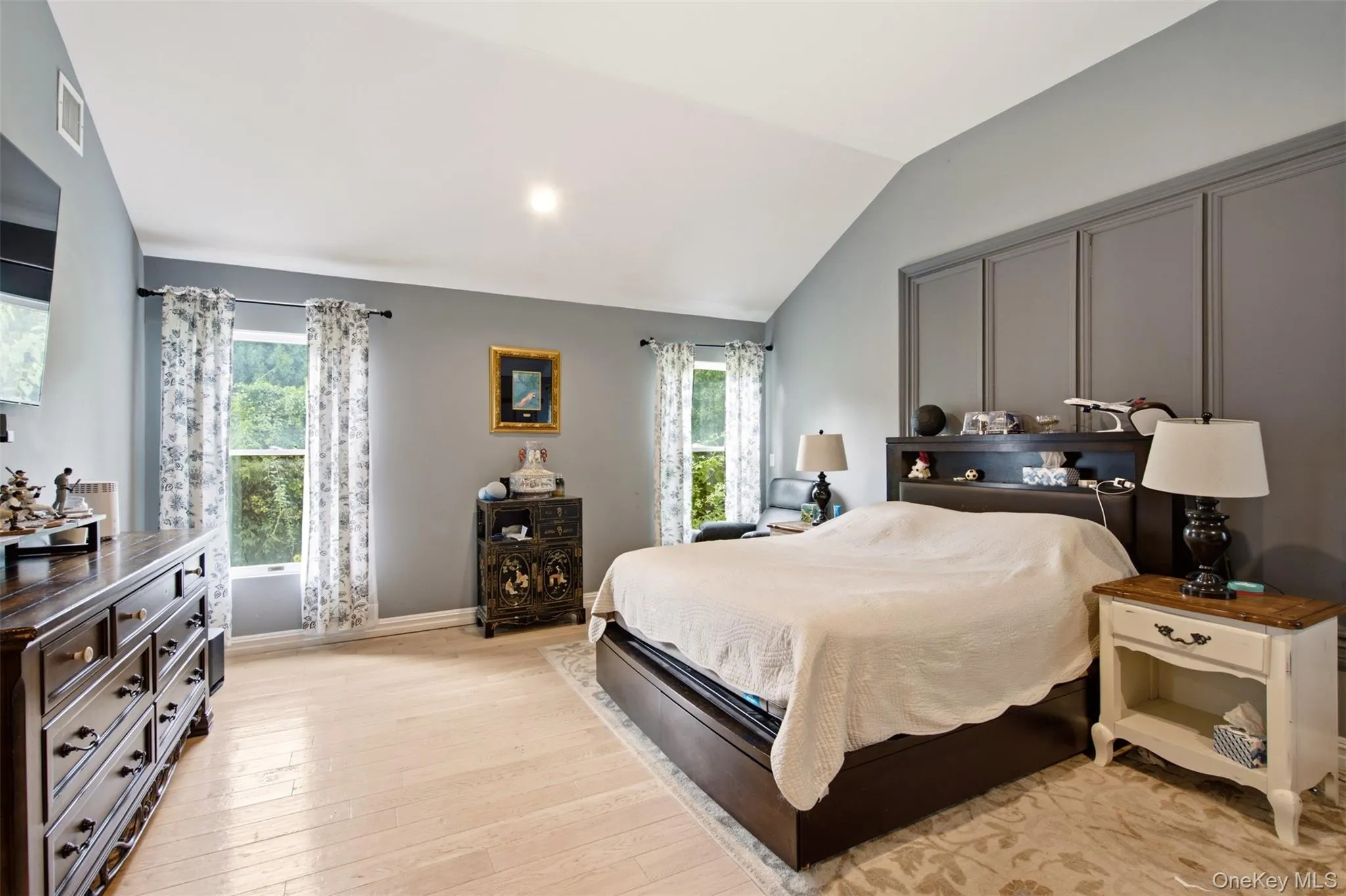 61 Villanova Lane, Huntington, NY, 5 Bedrooms Bedrooms, 10 Rooms Rooms,3 BathroomsBathrooms,Residential,For Rent,Villanova,0,1043607 61 Villanova Lane, Huntington, NY, 5 Bedrooms Bedrooms, 10 Rooms Rooms,3 BathroomsBathrooms,Residential,For Rent,Villanova,0,1043607
