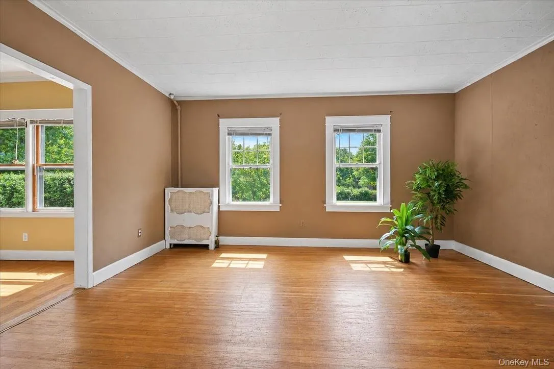 35 Orchard Place, Beacon, NY, 4 Bedrooms Bedrooms, 12 Rooms Rooms,2 BathroomsBathrooms,Residential,For Rent,Orchard,0,1043610 35 Orchard Place, Beacon, NY, 4 Bedrooms Bedrooms, 12 Rooms Rooms,2 BathroomsBathrooms,Residential,For Rent,Orchard,0,1043610