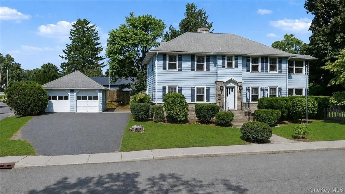 35 Orchard Place, Beacon, NY, 4 Bedrooms Bedrooms, 12 Rooms Rooms,2 BathroomsBathrooms,Residential,For Rent,Orchard,0,1043610 35 Orchard Place, Beacon, NY, 4 Bedrooms Bedrooms, 12 Rooms Rooms,2 BathroomsBathrooms,Residential,For Rent,Orchard,0,1043610