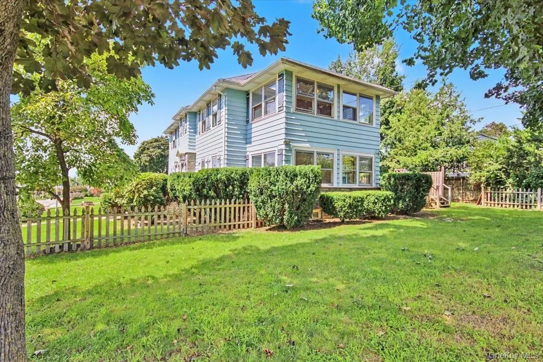 35 Orchard Place, Beacon, NY, 4 Bedrooms Bedrooms, 12 Rooms Rooms,2 BathroomsBathrooms,Residential,For Rent,Orchard,0,1043610 35 Orchard Place, Beacon, NY, 4 Bedrooms Bedrooms, 12 Rooms Rooms,2 BathroomsBathrooms,Residential,For Rent,Orchard,0,1043610
