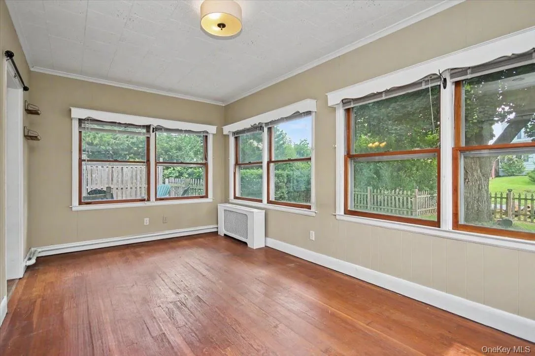 35 Orchard Place, Beacon, NY, 4 Bedrooms Bedrooms, 12 Rooms Rooms,2 BathroomsBathrooms,Residential,For Rent,Orchard,0,1043610 35 Orchard Place, Beacon, NY, 4 Bedrooms Bedrooms, 12 Rooms Rooms,2 BathroomsBathrooms,Residential,For Rent,Orchard,0,1043610