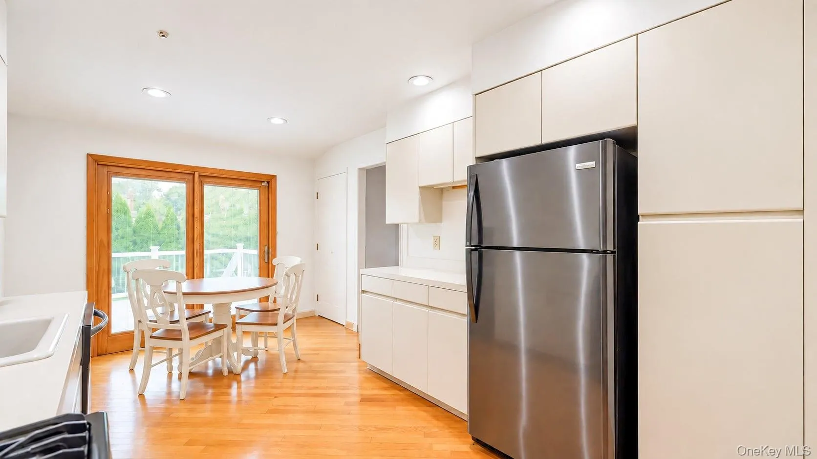 163 Plaisted Avenue, Smithtown, NY, 4 Bedrooms Bedrooms, 8 Rooms Rooms,3 BathroomsBathrooms,Residential,For Rent,Plaisted,0,1043611 163 Plaisted Avenue, Smithtown, NY, 4 Bedrooms Bedrooms, 8 Rooms Rooms,3 BathroomsBathrooms,Residential,For Rent,Plaisted,0,1043611