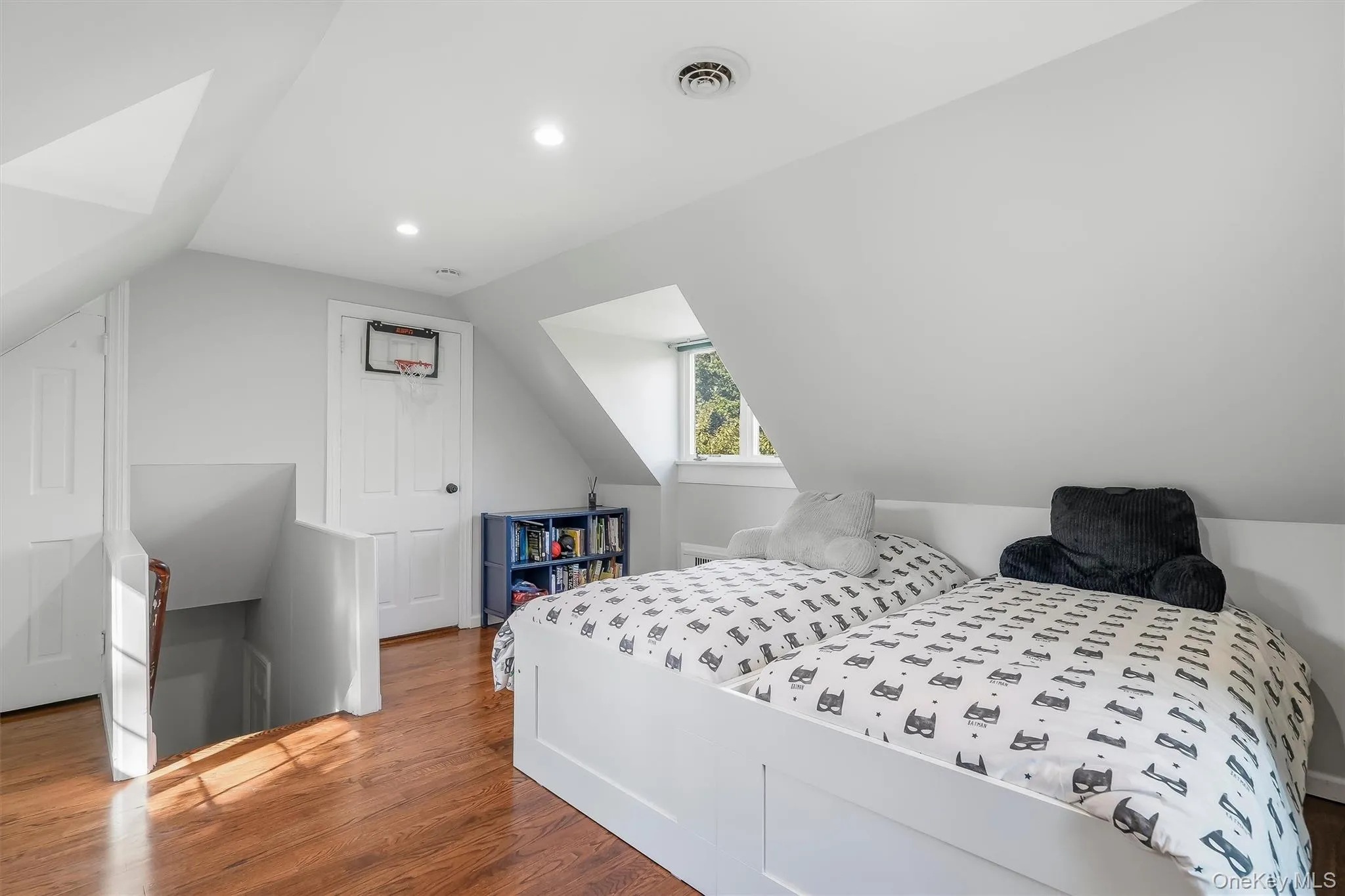 8 Rose Hill Road, Ramapo, NY, 5 Bedrooms Bedrooms, 15 Rooms Rooms,3 BathroomsBathrooms,Residential,For Rent,Rose Hill,0,1043617 8 Rose Hill Road, Ramapo, NY, 5 Bedrooms Bedrooms, 15 Rooms Rooms,3 BathroomsBathrooms,Residential,For Rent,Rose Hill,0,1043617