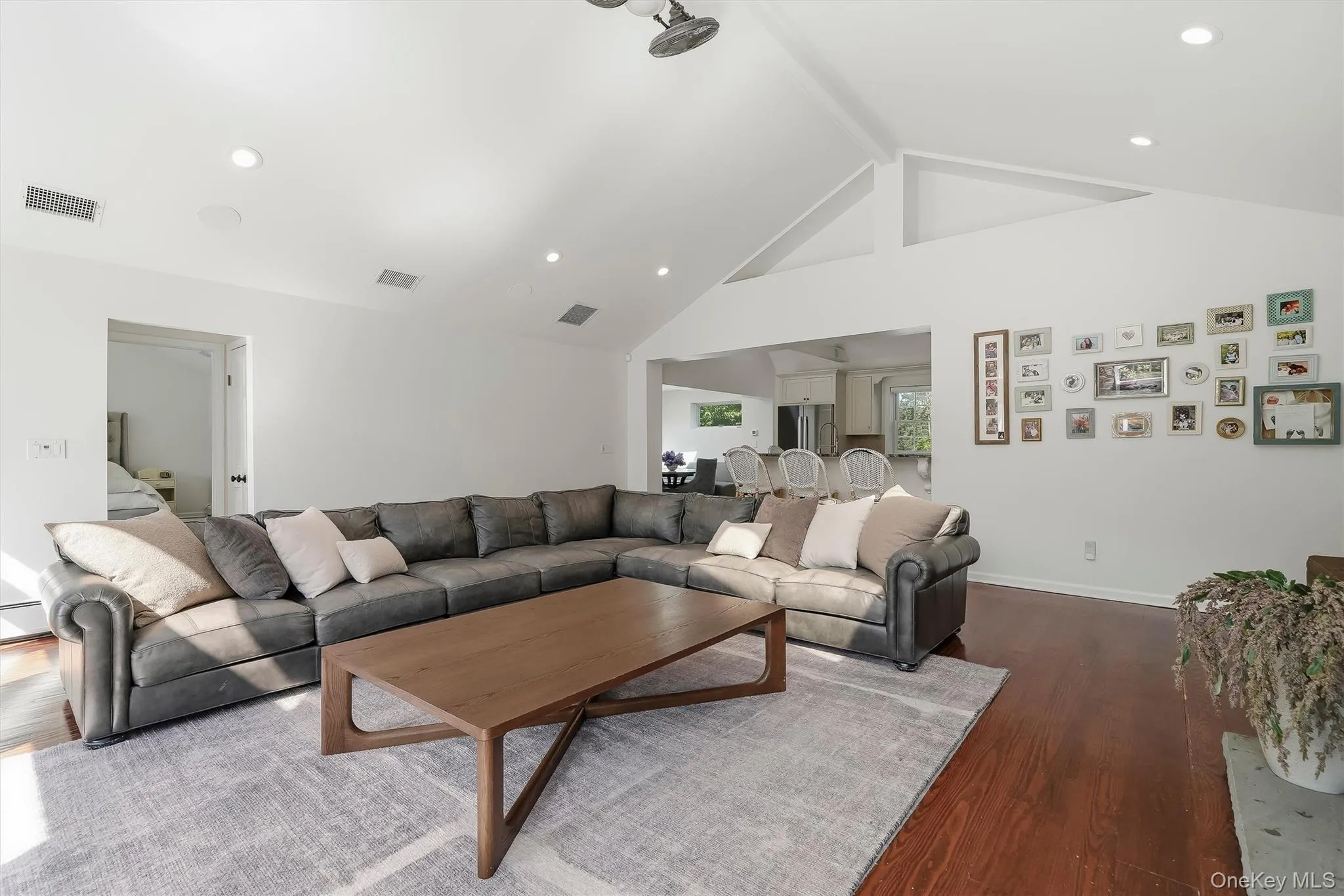8 Rose Hill Road, Ramapo, NY, 5 Bedrooms Bedrooms, 15 Rooms Rooms,3 BathroomsBathrooms,Residential,For Rent,Rose Hill,0,1043617 8 Rose Hill Road, Ramapo, NY, 5 Bedrooms Bedrooms, 15 Rooms Rooms,3 BathroomsBathrooms,Residential,For Rent,Rose Hill,0,1043617