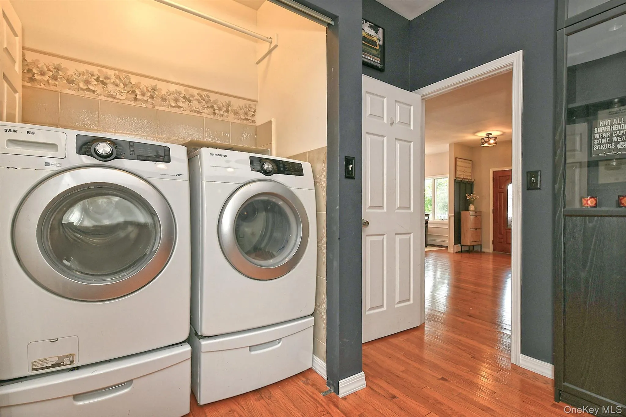48 Lake Street, Babylon, NY, 4 Bedrooms Bedrooms, 10 Rooms Rooms,1 BathroomBathrooms,Residential,For Rent,Lake,0,1043622 48 Lake Street, Babylon, NY, 4 Bedrooms Bedrooms, 10 Rooms Rooms,1 BathroomBathrooms,Residential,For Rent,Lake,0,1043622
