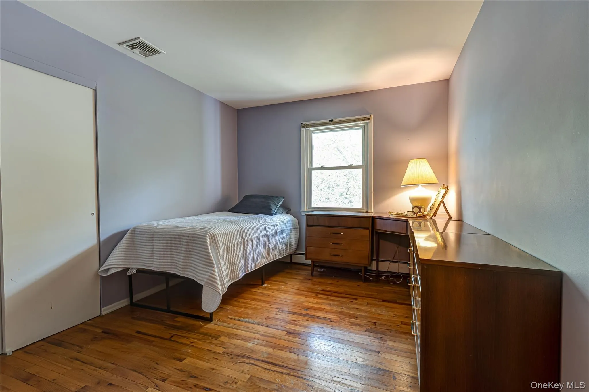 8 Salisbury Drive, Huntington, NY, 5 Bedrooms Bedrooms, 9 Rooms Rooms,2 BathroomsBathrooms,Residential,For Rent,Salisbury,0,1043625 8 Salisbury Drive, Huntington, NY, 5 Bedrooms Bedrooms, 9 Rooms Rooms,2 BathroomsBathrooms,Residential,For Rent,Salisbury,0,1043625