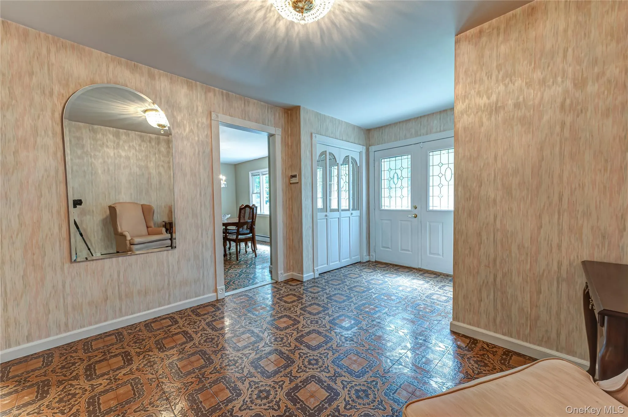 8 Salisbury Drive, Huntington, NY, 5 Bedrooms Bedrooms, 9 Rooms Rooms,2 BathroomsBathrooms,Residential,For Rent,Salisbury,0,1043625 8 Salisbury Drive, Huntington, NY, 5 Bedrooms Bedrooms, 9 Rooms Rooms,2 BathroomsBathrooms,Residential,For Rent,Salisbury,0,1043625