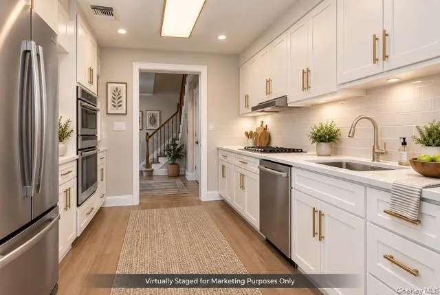 8 Salisbury Drive, Huntington, NY, 5 Bedrooms Bedrooms, 9 Rooms Rooms,2 BathroomsBathrooms,Residential,For Rent,Salisbury,0,1043625 8 Salisbury Drive, Huntington, NY, 5 Bedrooms Bedrooms, 9 Rooms Rooms,2 BathroomsBathrooms,Residential,For Rent,Salisbury,0,1043625