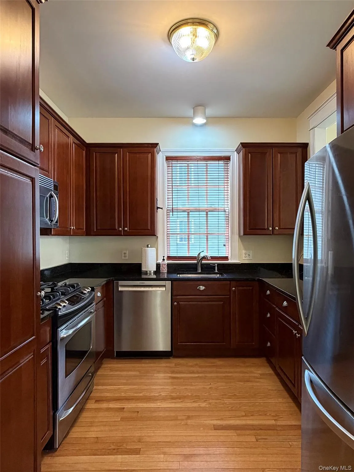 19 Cropsey Street, Warwick (town), NY, 2 Bedrooms Bedrooms, 8 Rooms Rooms,2 BathroomsBathrooms,Residential Lease,For Rent,Cropsey,0,1043628 19 Cropsey Street, Warwick (town), NY, 2 Bedrooms Bedrooms, 8 Rooms Rooms,2 BathroomsBathrooms,Residential Lease,For Rent,Cropsey,0,1043628