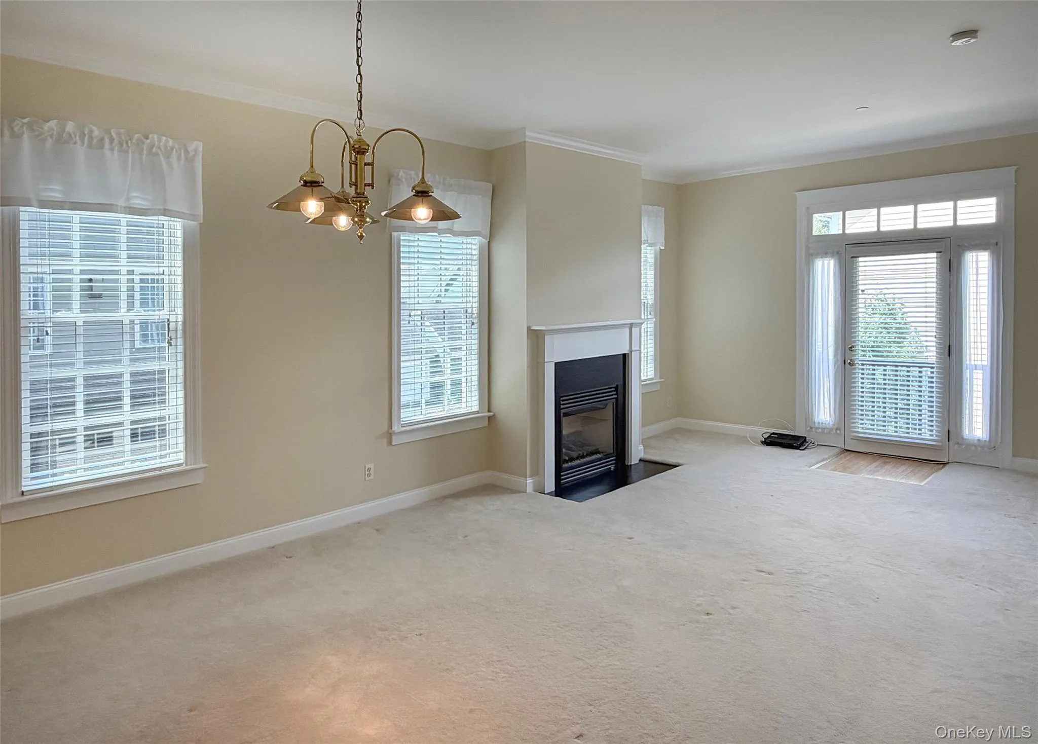 19 Cropsey Street, Warwick (town), NY, 2 Bedrooms Bedrooms, 8 Rooms Rooms,2 BathroomsBathrooms,Residential Lease,For Rent,Cropsey,0,1043628 19 Cropsey Street, Warwick (town), NY, 2 Bedrooms Bedrooms, 8 Rooms Rooms,2 BathroomsBathrooms,Residential Lease,For Rent,Cropsey,0,1043628