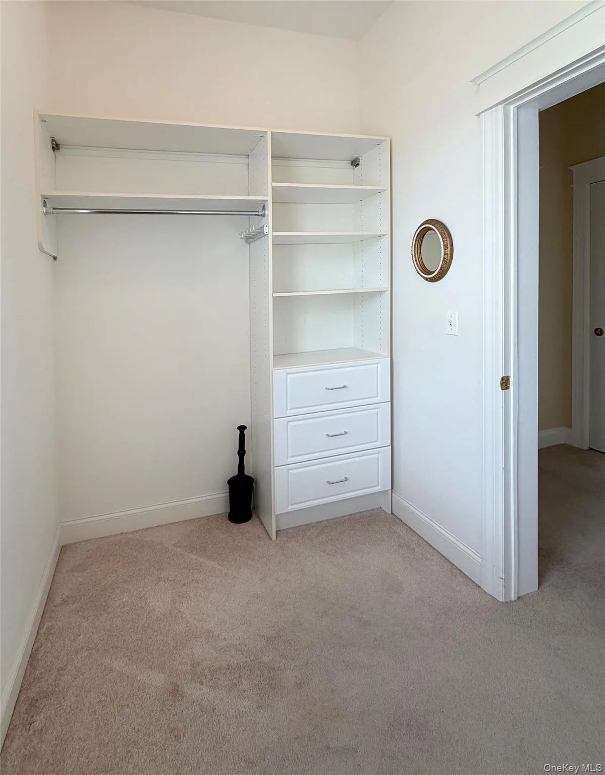 19 Cropsey Street, Warwick (town), NY, 2 Bedrooms Bedrooms, 8 Rooms Rooms,2 BathroomsBathrooms,Residential Lease,For Rent,Cropsey,0,1043628 19 Cropsey Street, Warwick (town), NY, 2 Bedrooms Bedrooms, 8 Rooms Rooms,2 BathroomsBathrooms,Residential Lease,For Rent,Cropsey,0,1043628