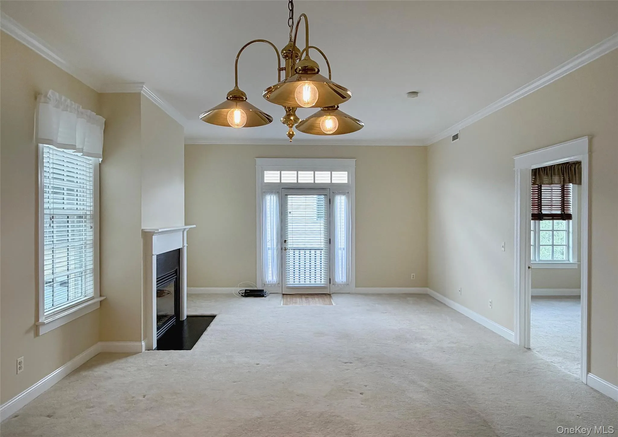 19 Cropsey Street, Warwick (town), NY, 2 Bedrooms Bedrooms, 8 Rooms Rooms,2 BathroomsBathrooms,Residential Lease,For Rent,Cropsey,0,1043628 19 Cropsey Street, Warwick (town), NY, 2 Bedrooms Bedrooms, 8 Rooms Rooms,2 BathroomsBathrooms,Residential Lease,For Rent,Cropsey,0,1043628