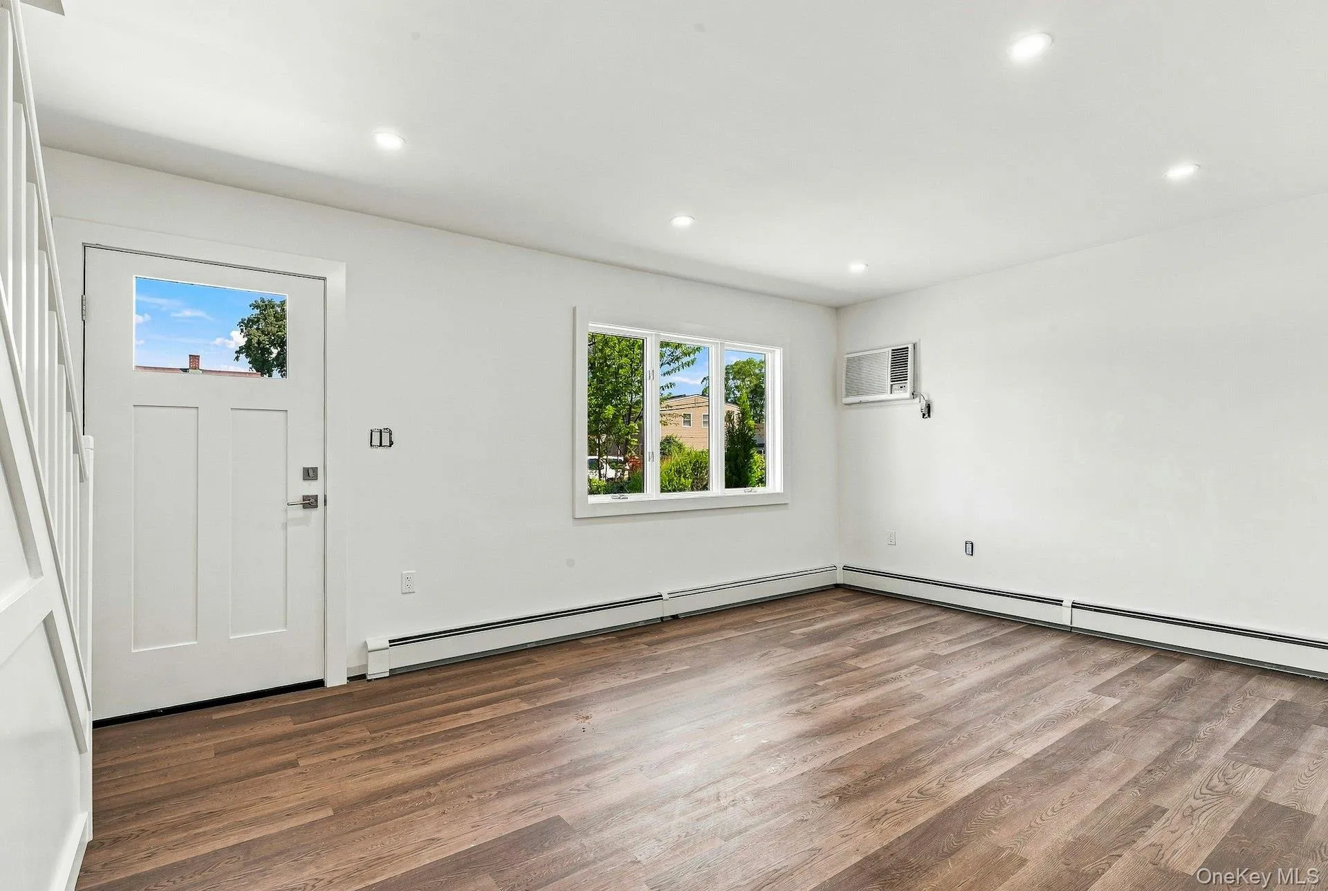 26 Birch Lane, Hempstead, NY, 3 Bedrooms Bedrooms, 6 Rooms Rooms,2 BathroomsBathrooms,Residential,For Rent,Birch,0,1043633 26 Birch Lane, Hempstead, NY, 3 Bedrooms Bedrooms, 6 Rooms Rooms,2 BathroomsBathrooms,Residential,For Rent,Birch,0,1043633