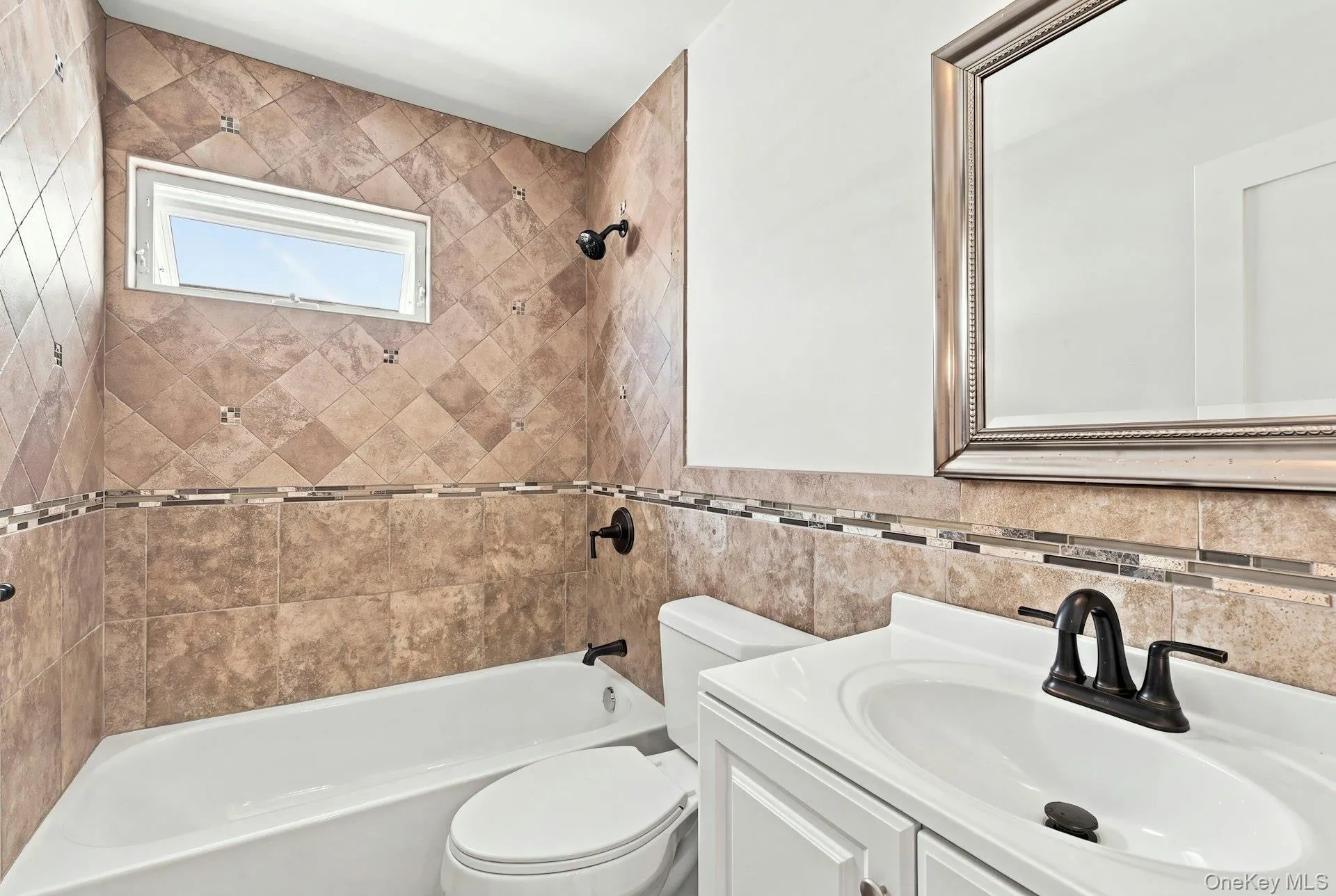 26 Birch Lane, Hempstead, NY, 3 Bedrooms Bedrooms, 6 Rooms Rooms,2 BathroomsBathrooms,Residential,For Rent,Birch,0,1043633 26 Birch Lane, Hempstead, NY, 3 Bedrooms Bedrooms, 6 Rooms Rooms,2 BathroomsBathrooms,Residential,For Rent,Birch,0,1043633