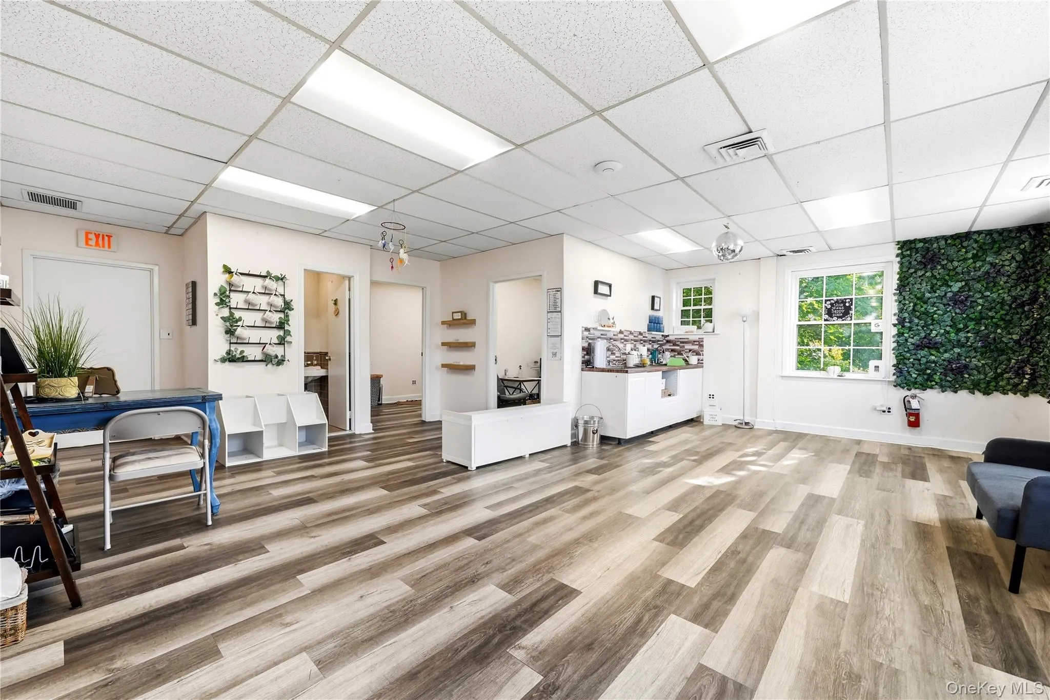 168 Main Street, Huntington, NY, ,Commercial Lease,For Rent,Main,0,1043636 168 Main Street, Huntington, NY, ,Commercial Lease,For Rent,Main,0,1043636