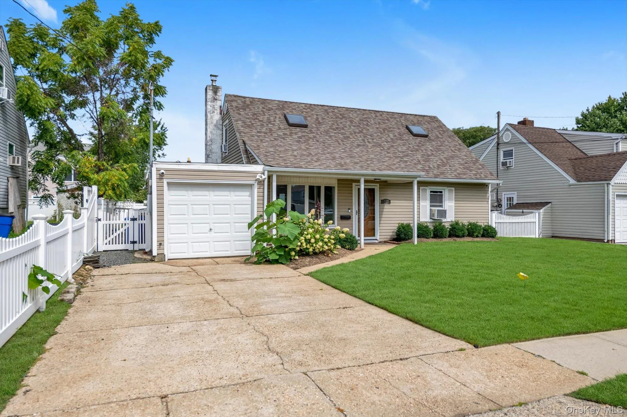 1055 Jefferson Street, Hempstead, NY, 4 Bedroom Bedrooms, 7 Room Rooms,2 BathroomBathrooms,Residential Lease,For Rent,Jefferson,0,1043641 1055 Jefferson Street, Hempstead, NY, 4 Bedroom Bedrooms, 7 Room Rooms,2 BathroomBathrooms,Residential Lease,For Rent,Jefferson,0,1043641