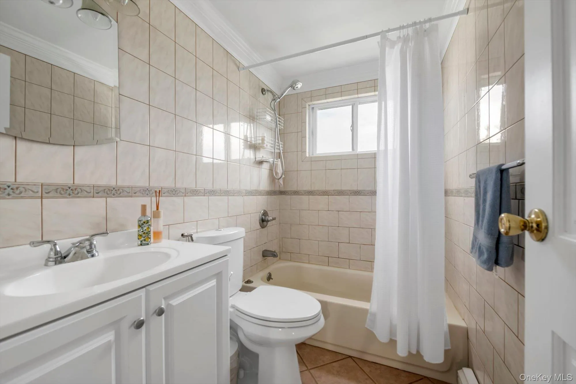 1055 Jefferson Street, Hempstead, NY, 4 Bedroom Bedrooms, 7 Room Rooms,2 BathroomBathrooms,Residential Lease,For Rent,Jefferson,0,1043641 1055 Jefferson Street, Hempstead, NY, 4 Bedroom Bedrooms, 7 Room Rooms,2 BathroomBathrooms,Residential Lease,For Rent,Jefferson,0,1043641