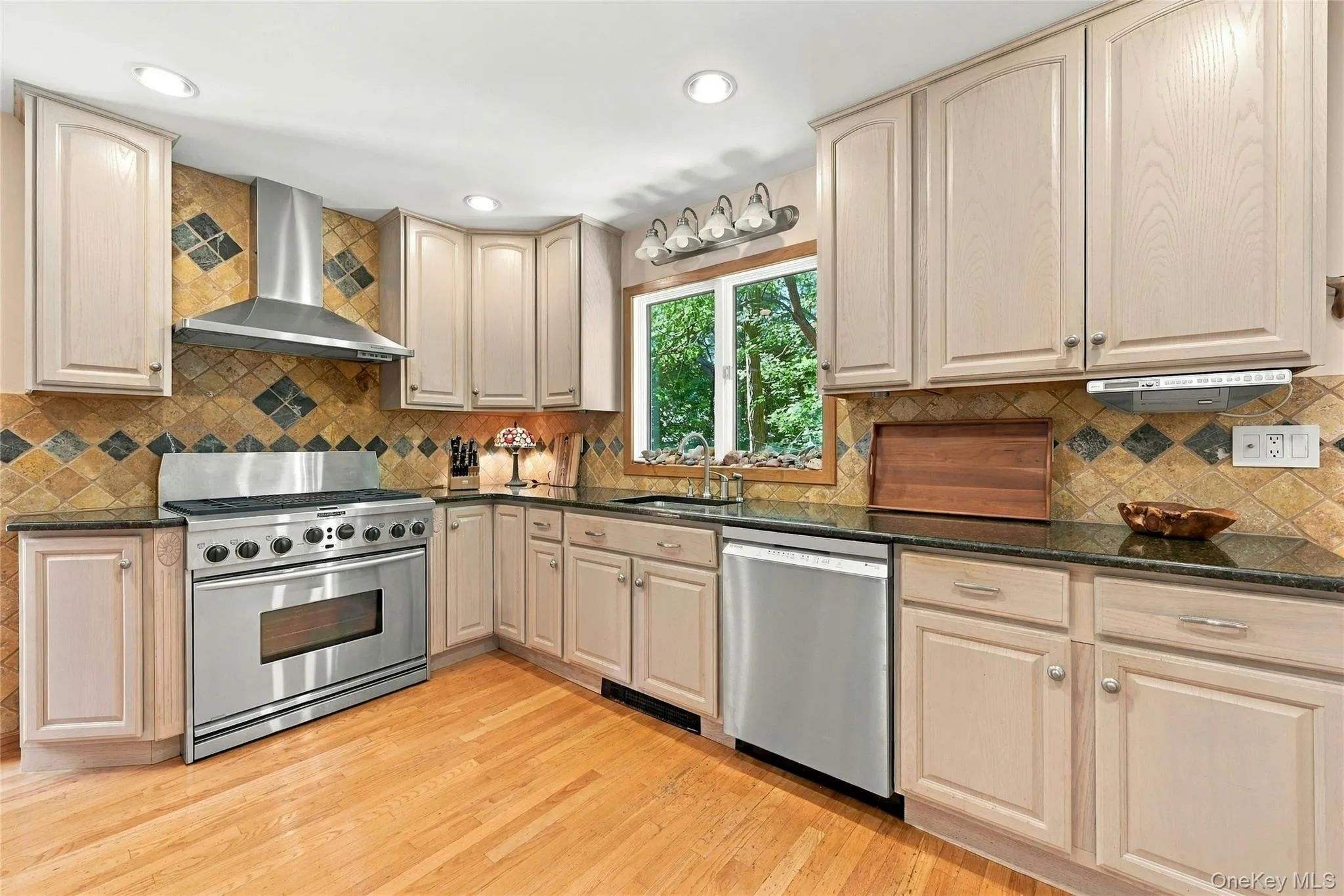 Kitchen Kitchen