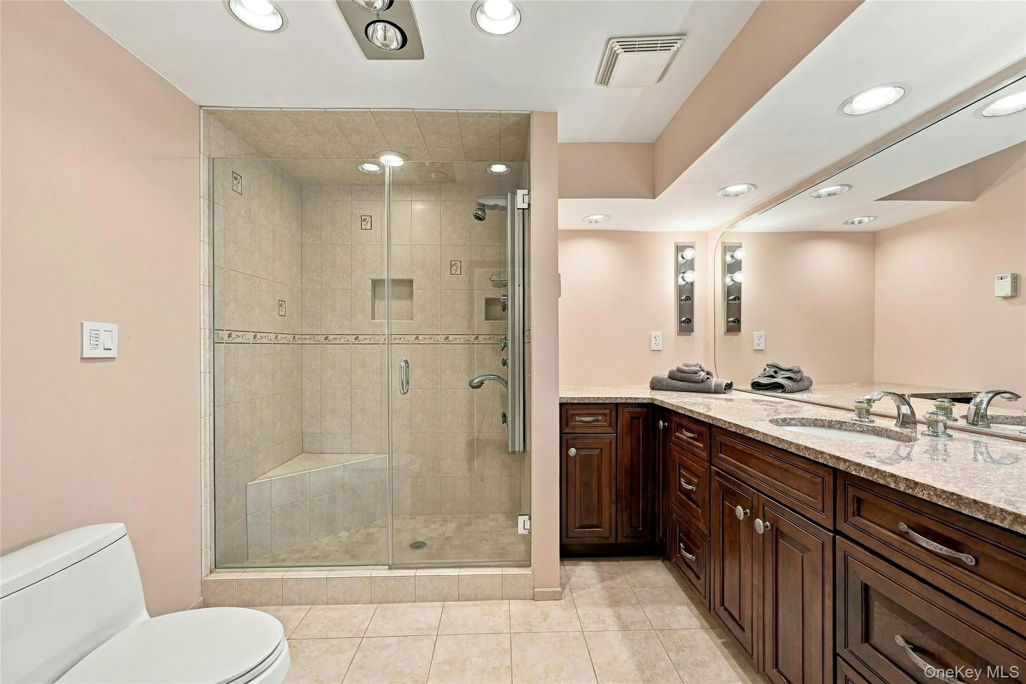 Lower Level Full Bathroom Lower Level Full Bathroom