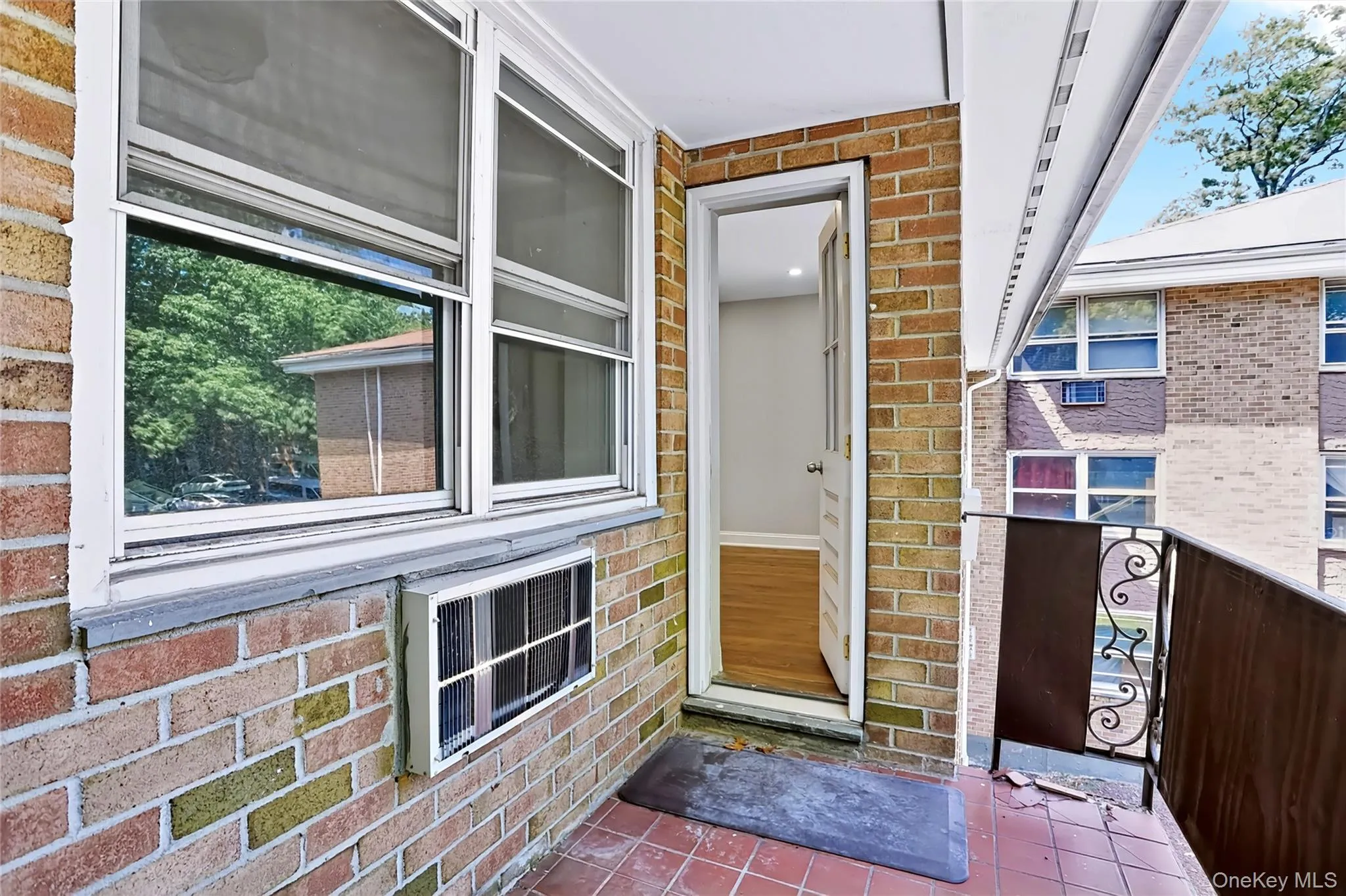 221 Kearsing Parkway, Ramapo, NY, 1 Bedroom Bedrooms, 3 Rooms Rooms,1 BathroomBathrooms,Residential,For Rent,Kearsing,0,1043644 221 Kearsing Parkway, Ramapo, NY, 1 Bedroom Bedrooms, 3 Rooms Rooms,1 BathroomBathrooms,Residential,For Rent,Kearsing,0,1043644