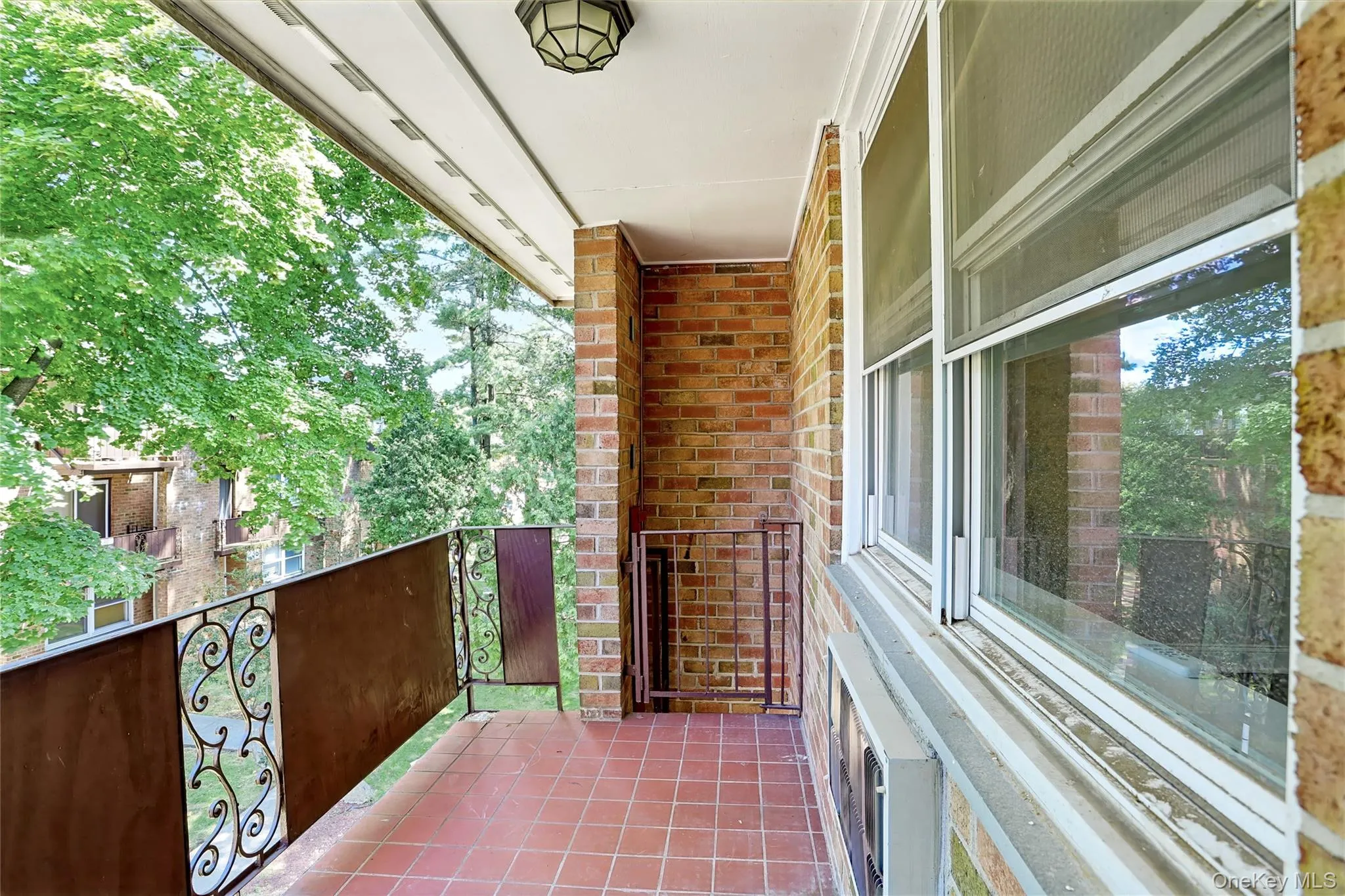 221 Kearsing Parkway, Ramapo, NY, 1 Bedroom Bedrooms, 3 Rooms Rooms,1 BathroomBathrooms,Residential,For Rent,Kearsing,0,1043644 221 Kearsing Parkway, Ramapo, NY, 1 Bedroom Bedrooms, 3 Rooms Rooms,1 BathroomBathrooms,Residential,For Rent,Kearsing,0,1043644