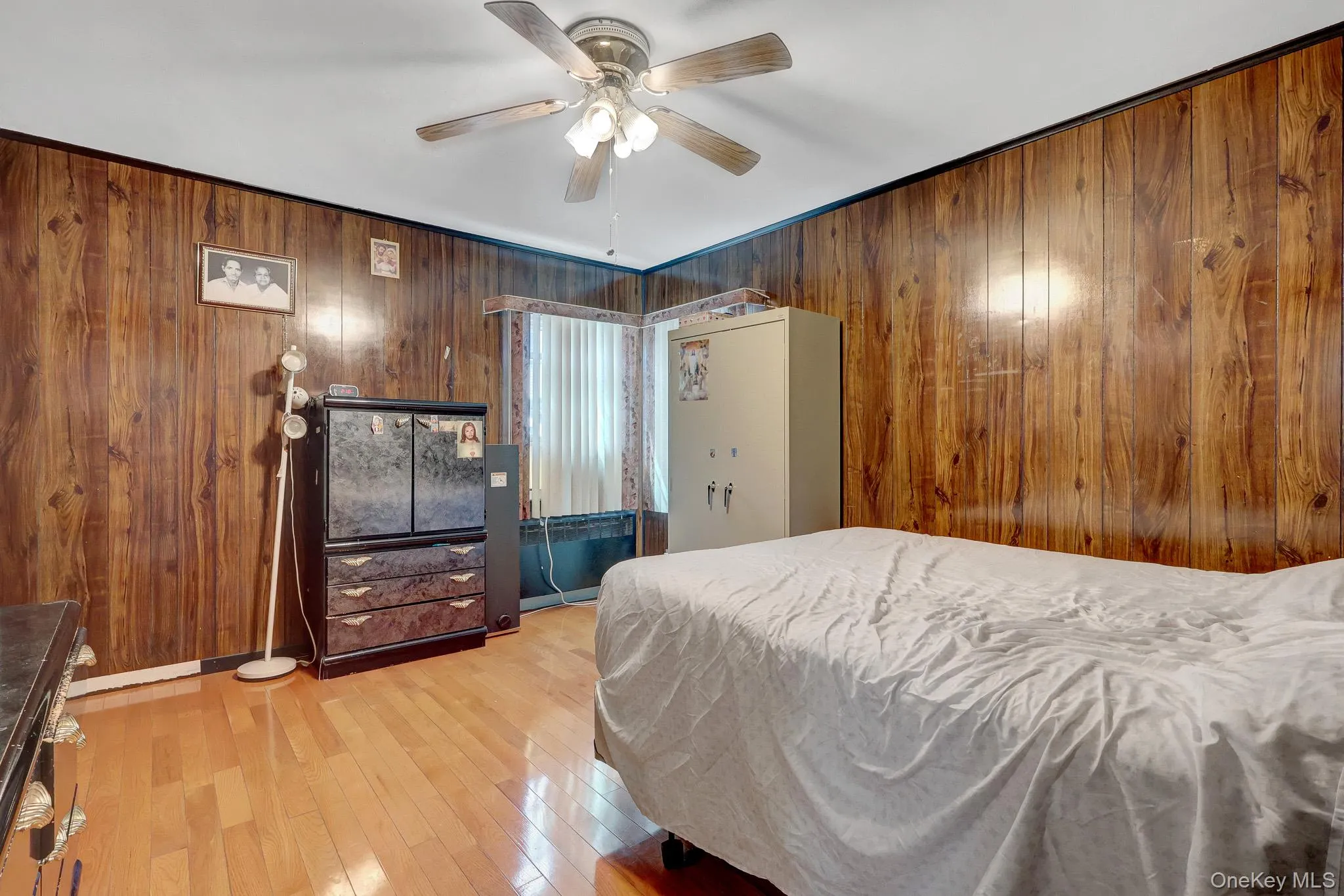 411 New Hyde Park Road, North Hempstead, NY, 5 Bedrooms Bedrooms, 7 Rooms Rooms,2 BathroomsBathrooms,Residential,For Rent,New Hyde Park,0,1043651 411 New Hyde Park Road, North Hempstead, NY, 5 Bedrooms Bedrooms, 7 Rooms Rooms,2 BathroomsBathrooms,Residential,For Rent,New Hyde Park,0,1043651