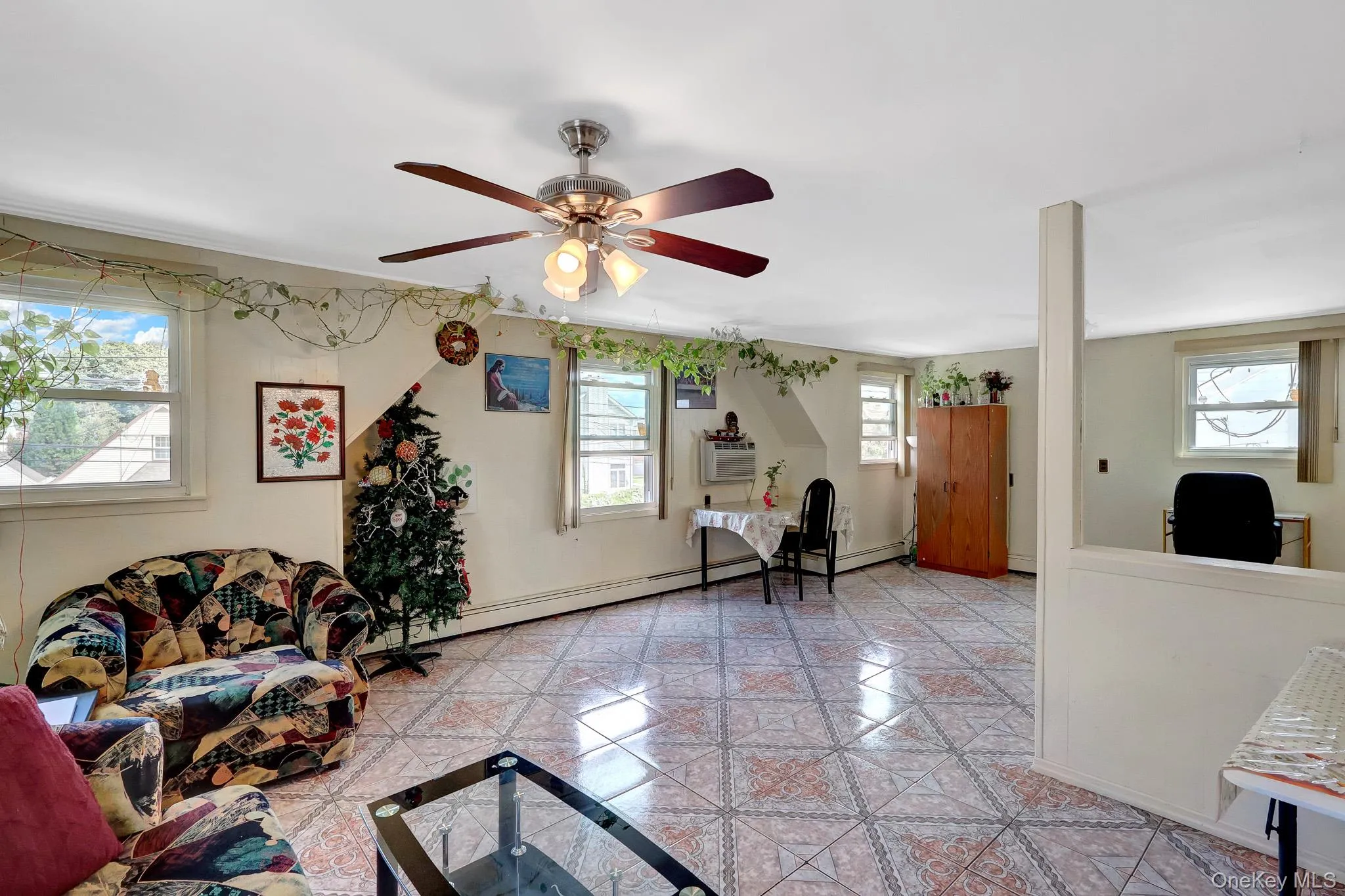 411 New Hyde Park Road, North Hempstead, NY, 5 Bedrooms Bedrooms, 7 Rooms Rooms,2 BathroomsBathrooms,Residential,For Rent,New Hyde Park,0,1043651 411 New Hyde Park Road, North Hempstead, NY, 5 Bedrooms Bedrooms, 7 Rooms Rooms,2 BathroomsBathrooms,Residential,For Rent,New Hyde Park,0,1043651