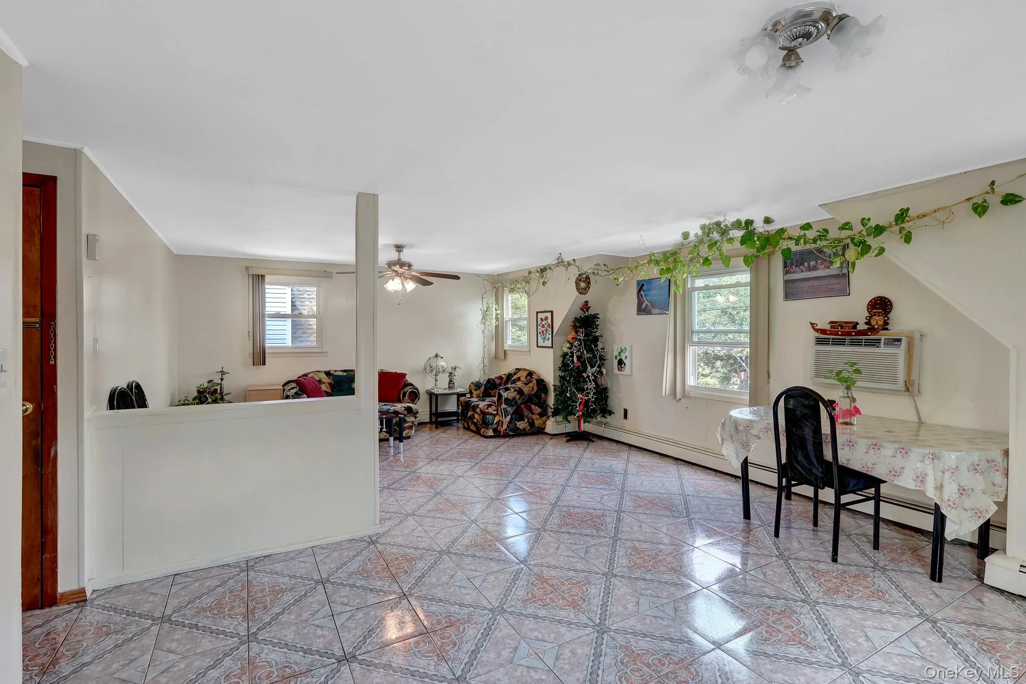 411 New Hyde Park Road, North Hempstead, NY, 5 Bedrooms Bedrooms, 7 Rooms Rooms,2 BathroomsBathrooms,Residential,For Rent,New Hyde Park,0,1043651 411 New Hyde Park Road, North Hempstead, NY, 5 Bedrooms Bedrooms, 7 Rooms Rooms,2 BathroomsBathrooms,Residential,For Rent,New Hyde Park,0,1043651
