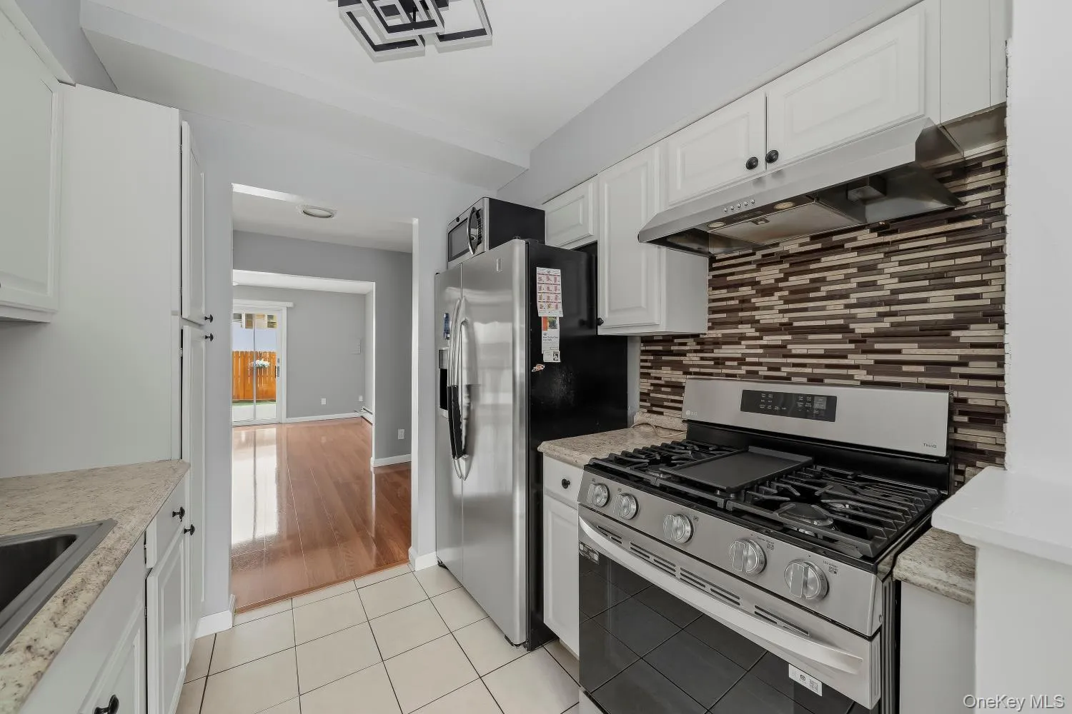 71 Roosevelt Drive, Haverstraw, NY, 3 Bedrooms Bedrooms, 6 Rooms Rooms,1 BathroomBathrooms,Residential Lease,For Rent,Roosevelt,0,1043657 71 Roosevelt Drive, Haverstraw, NY, 3 Bedrooms Bedrooms, 6 Rooms Rooms,1 BathroomBathrooms,Residential Lease,For Rent,Roosevelt,0,1043657