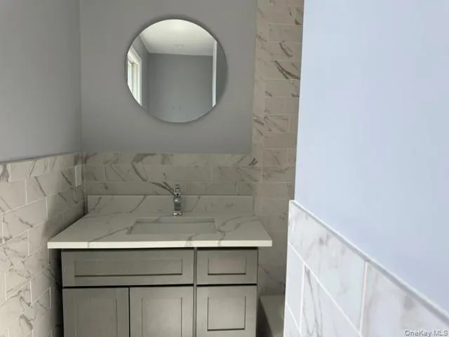 10-12 Main Street, Smithtown, NY, 1 Bedroom Bedrooms, 2 Room Rooms,1 BathroomBathrooms,Residential Lease,For Rent,Main,0,1043658 10-12 Main Street, Smithtown, NY, 1 Bedroom Bedrooms, 2 Room Rooms,1 BathroomBathrooms,Residential Lease,For Rent,Main,0,1043658