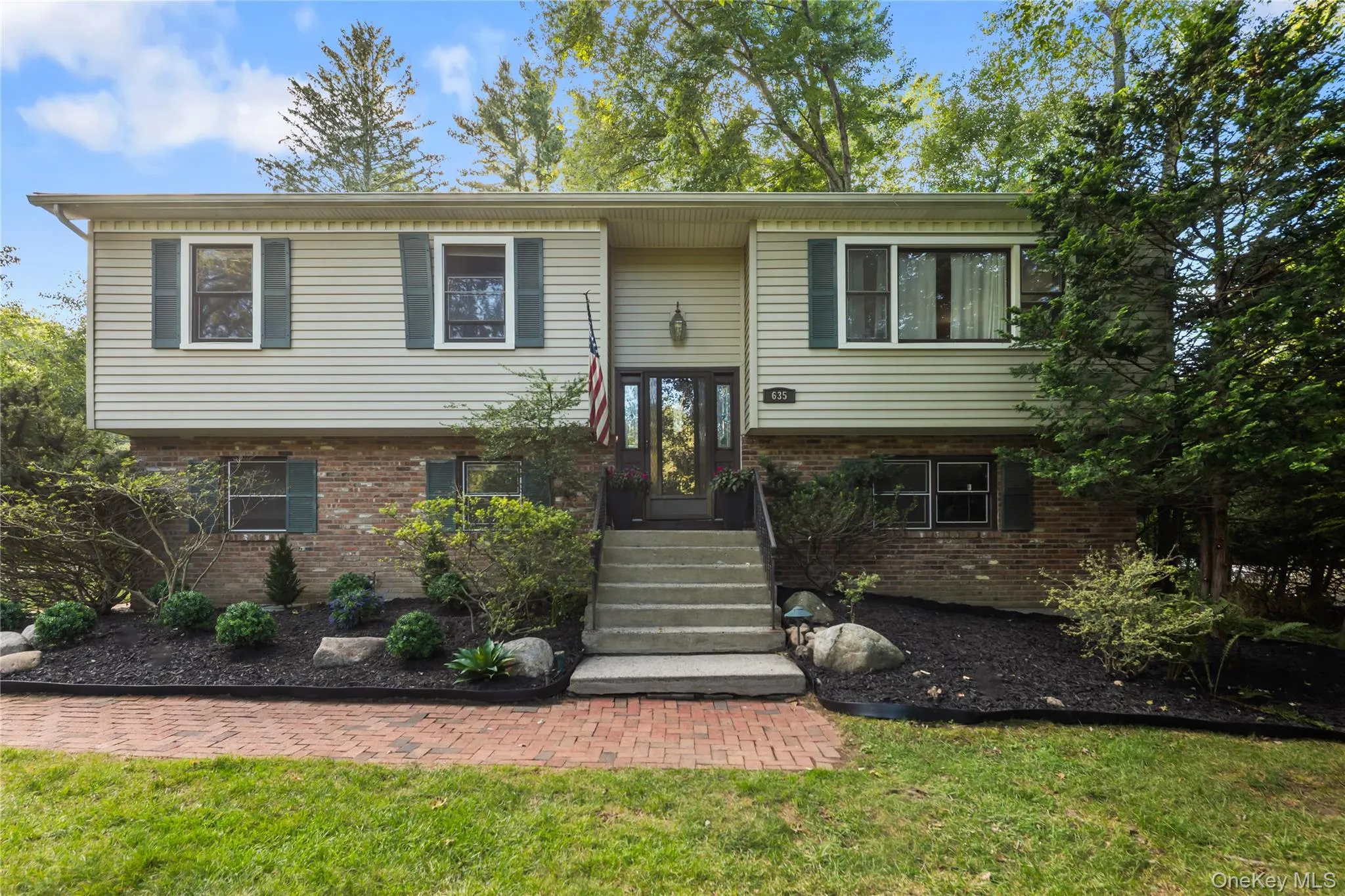635 Pascack, Ramapo, NY, 4 Bedrooms Bedrooms, 8 Rooms Rooms,1 BathroomBathrooms,Residential,For Rent,Pascack,0,1043666 635 Pascack, Ramapo, NY, 4 Bedrooms Bedrooms, 8 Rooms Rooms,1 BathroomBathrooms,Residential,For Rent,Pascack,0,1043666