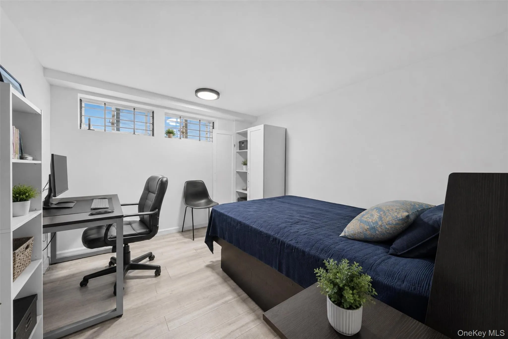10238 85th Road, New York, NY, 3 Bedrooms Bedrooms, 7 Rooms Rooms,2 BathroomsBathrooms,Residential,For Rent,85th,0,1043668 10238 85th Road, New York, NY, 3 Bedrooms Bedrooms, 7 Rooms Rooms,2 BathroomsBathrooms,Residential,For Rent,85th,0,1043668
