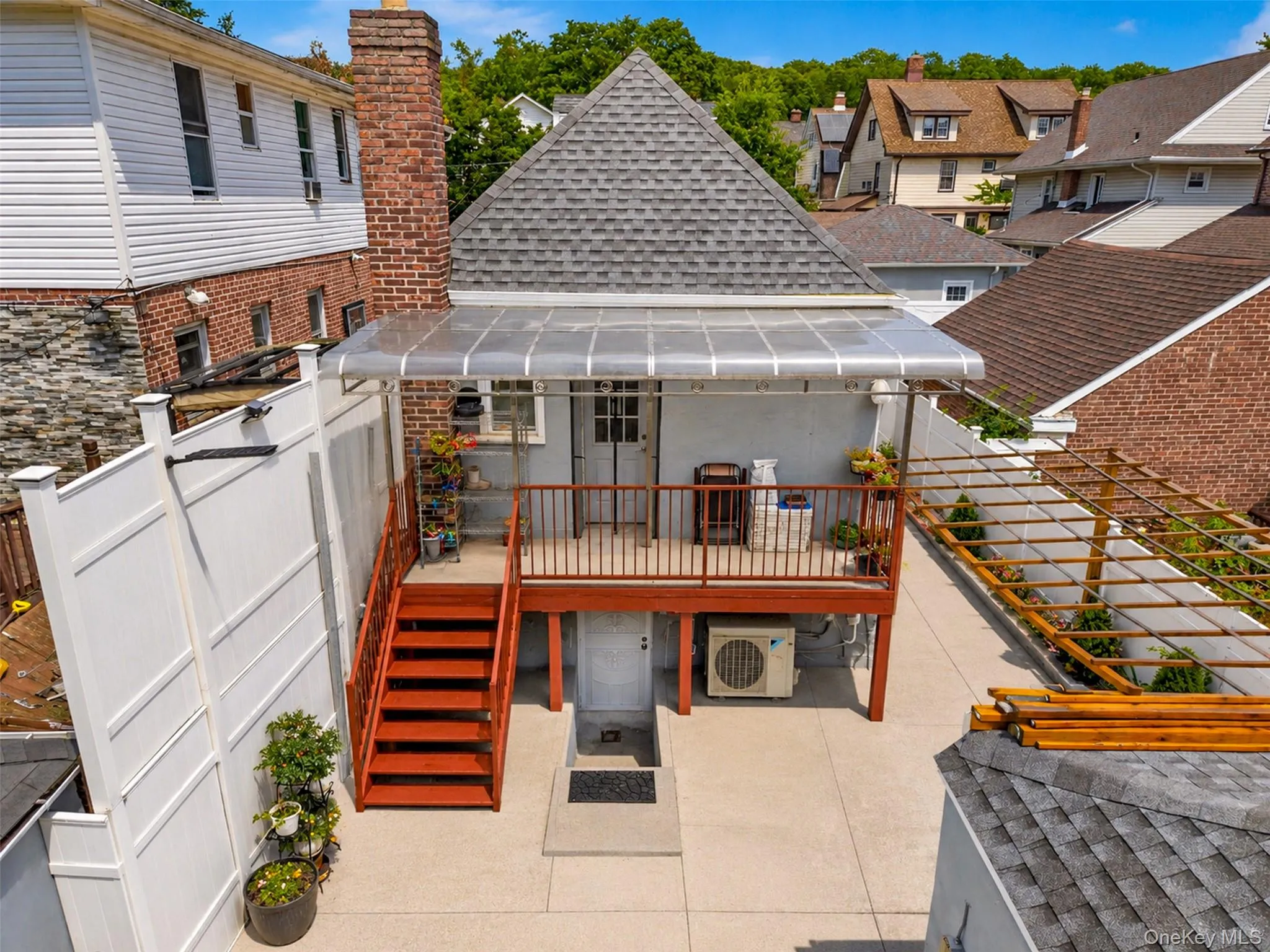 10238 85th Road, New York, NY, 3 Bedrooms Bedrooms, 7 Rooms Rooms,2 BathroomsBathrooms,Residential,For Rent,85th,0,1043668 10238 85th Road, New York, NY, 3 Bedrooms Bedrooms, 7 Rooms Rooms,2 BathroomsBathrooms,Residential,For Rent,85th,0,1043668