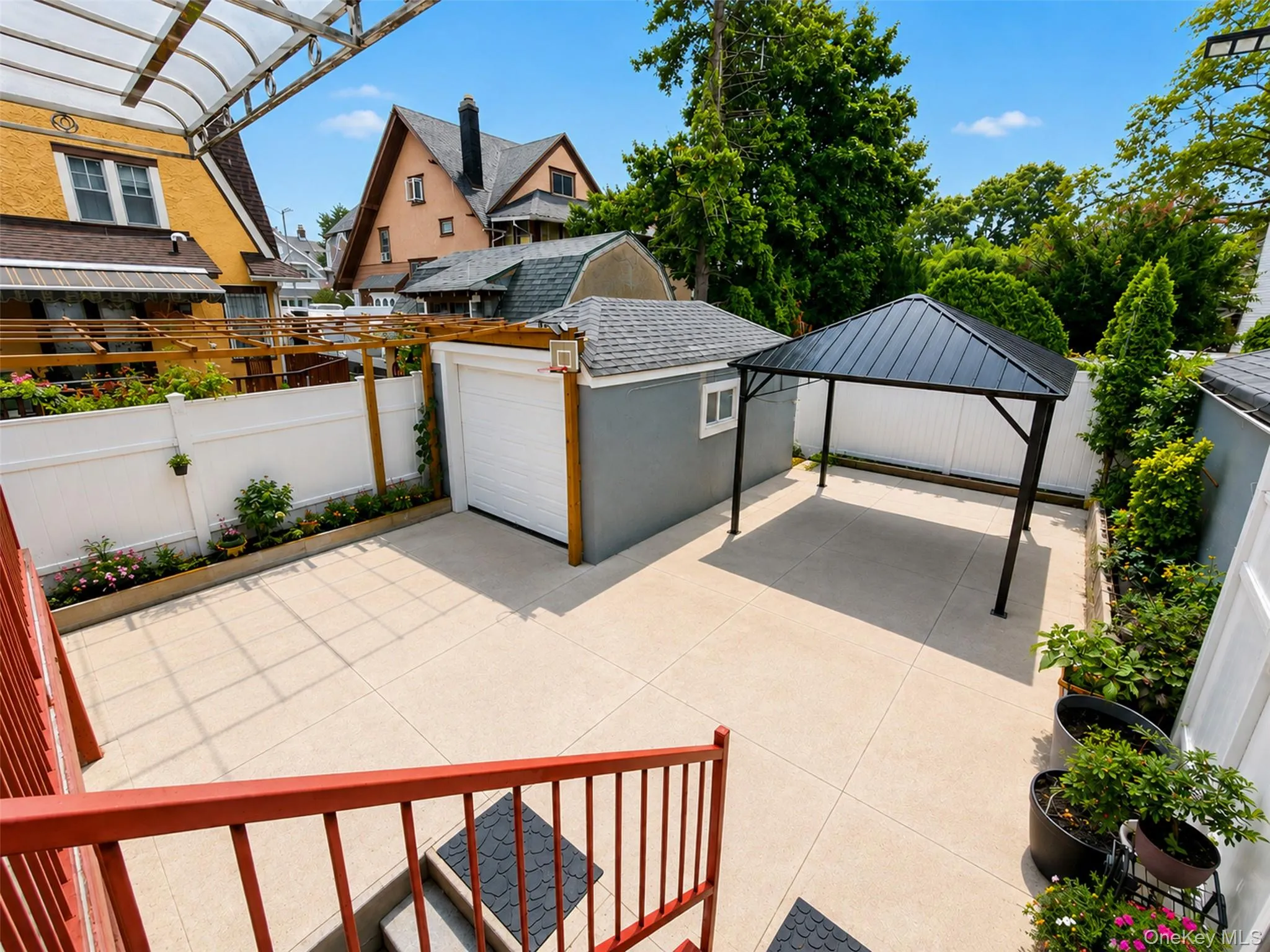 10238 85th Road, New York, NY, 3 Bedrooms Bedrooms, 7 Rooms Rooms,2 BathroomsBathrooms,Residential,For Rent,85th,0,1043668 10238 85th Road, New York, NY, 3 Bedrooms Bedrooms, 7 Rooms Rooms,2 BathroomsBathrooms,Residential,For Rent,85th,0,1043668