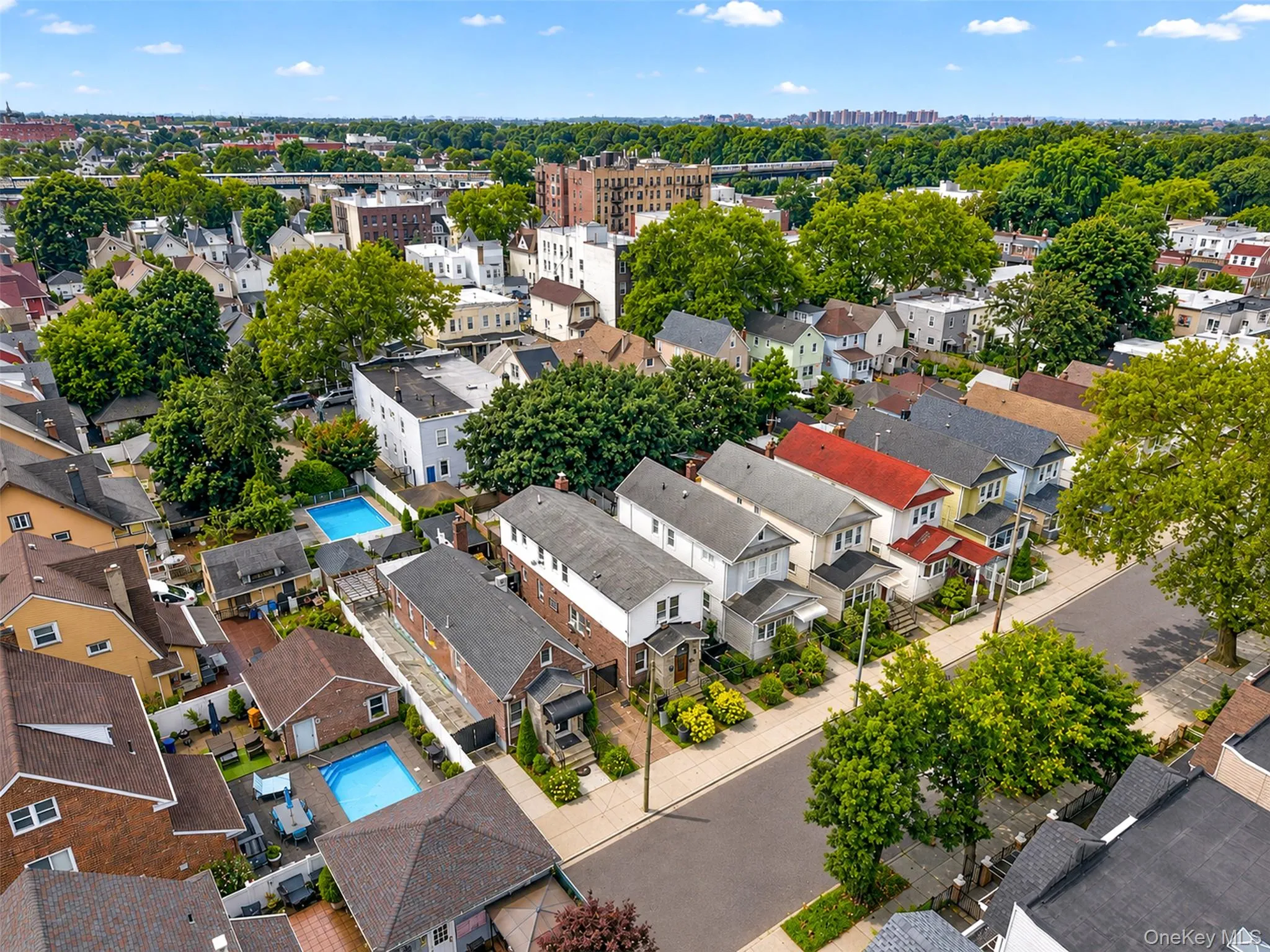 10238 85th Road, New York, NY, 3 Bedrooms Bedrooms, 7 Rooms Rooms,2 BathroomsBathrooms,Residential,For Rent,85th,0,1043668 10238 85th Road, New York, NY, 3 Bedrooms Bedrooms, 7 Rooms Rooms,2 BathroomsBathrooms,Residential,For Rent,85th,0,1043668