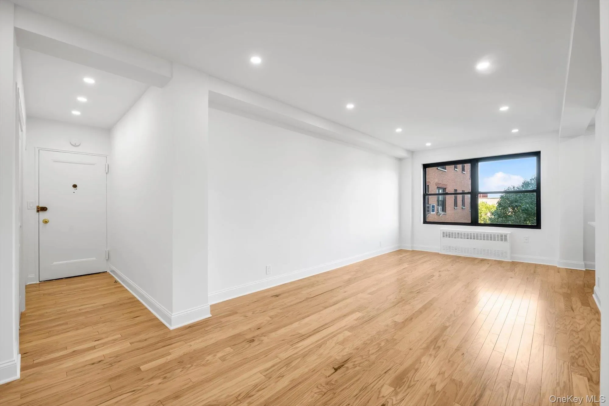 99-72 66 Road, New York, NY, 2 Bedrooms Bedrooms, 3 Rooms Rooms,1 BathroomBathrooms,Residential,For Rent,66,0,1043671 99-72 66 Road, New York, NY, 2 Bedrooms Bedrooms, 3 Rooms Rooms,1 BathroomBathrooms,Residential,For Rent,66,0,1043671