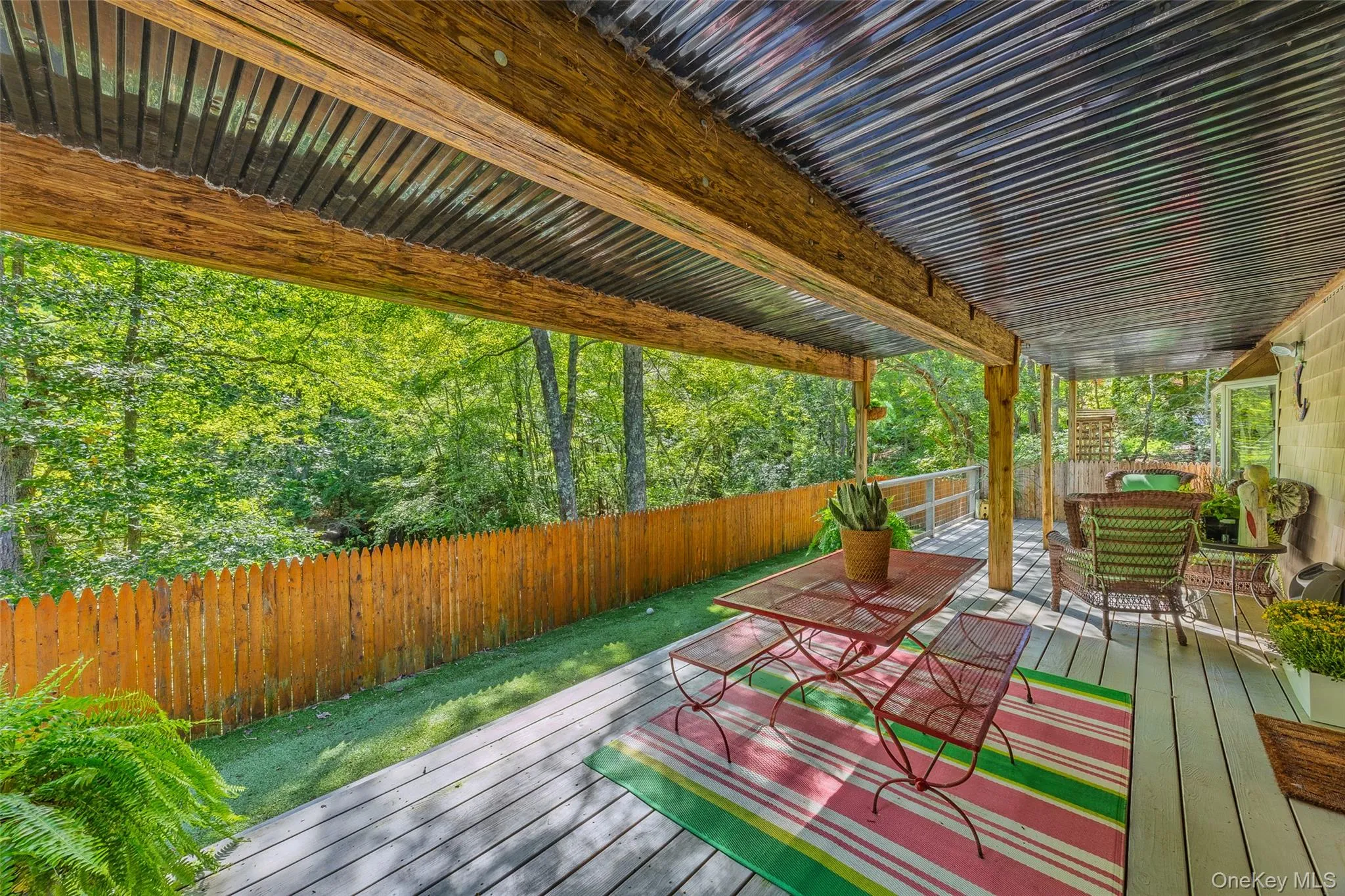 18 Beaver Lane, Southampton, NY, 4 Bedrooms Bedrooms, 11 Rooms Rooms,4 BathroomsBathrooms,Residential,For Rent,Beaver,0,1043672 18 Beaver Lane, Southampton, NY, 4 Bedrooms Bedrooms, 11 Rooms Rooms,4 BathroomsBathrooms,Residential,For Rent,Beaver,0,1043672