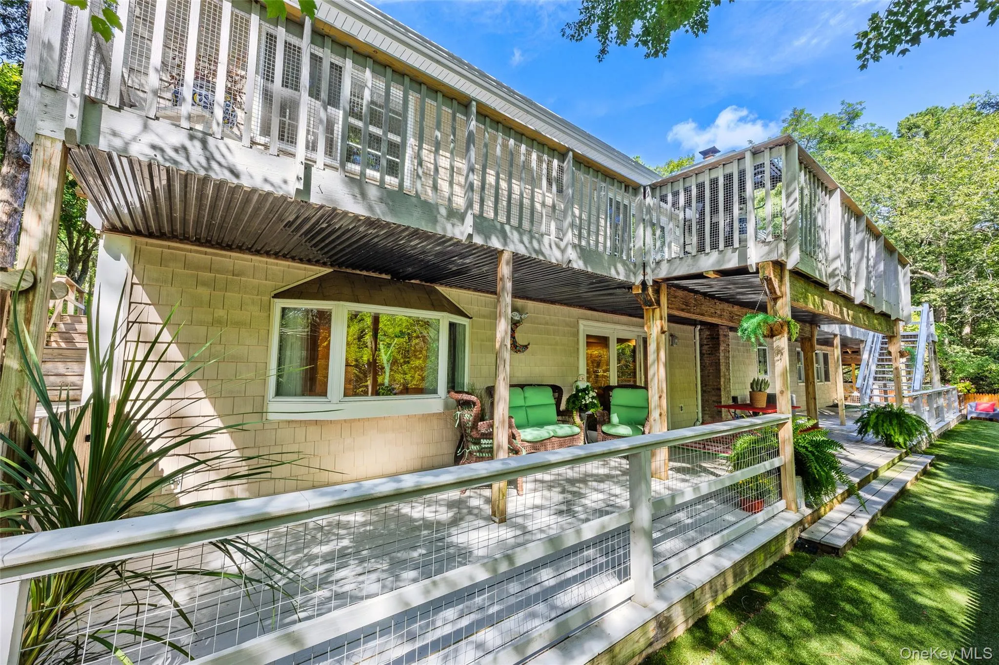 18 Beaver Lane, Southampton, NY, 4 Bedrooms Bedrooms, 11 Rooms Rooms,4 BathroomsBathrooms,Residential,For Rent,Beaver,0,1043672 18 Beaver Lane, Southampton, NY, 4 Bedrooms Bedrooms, 11 Rooms Rooms,4 BathroomsBathrooms,Residential,For Rent,Beaver,0,1043672