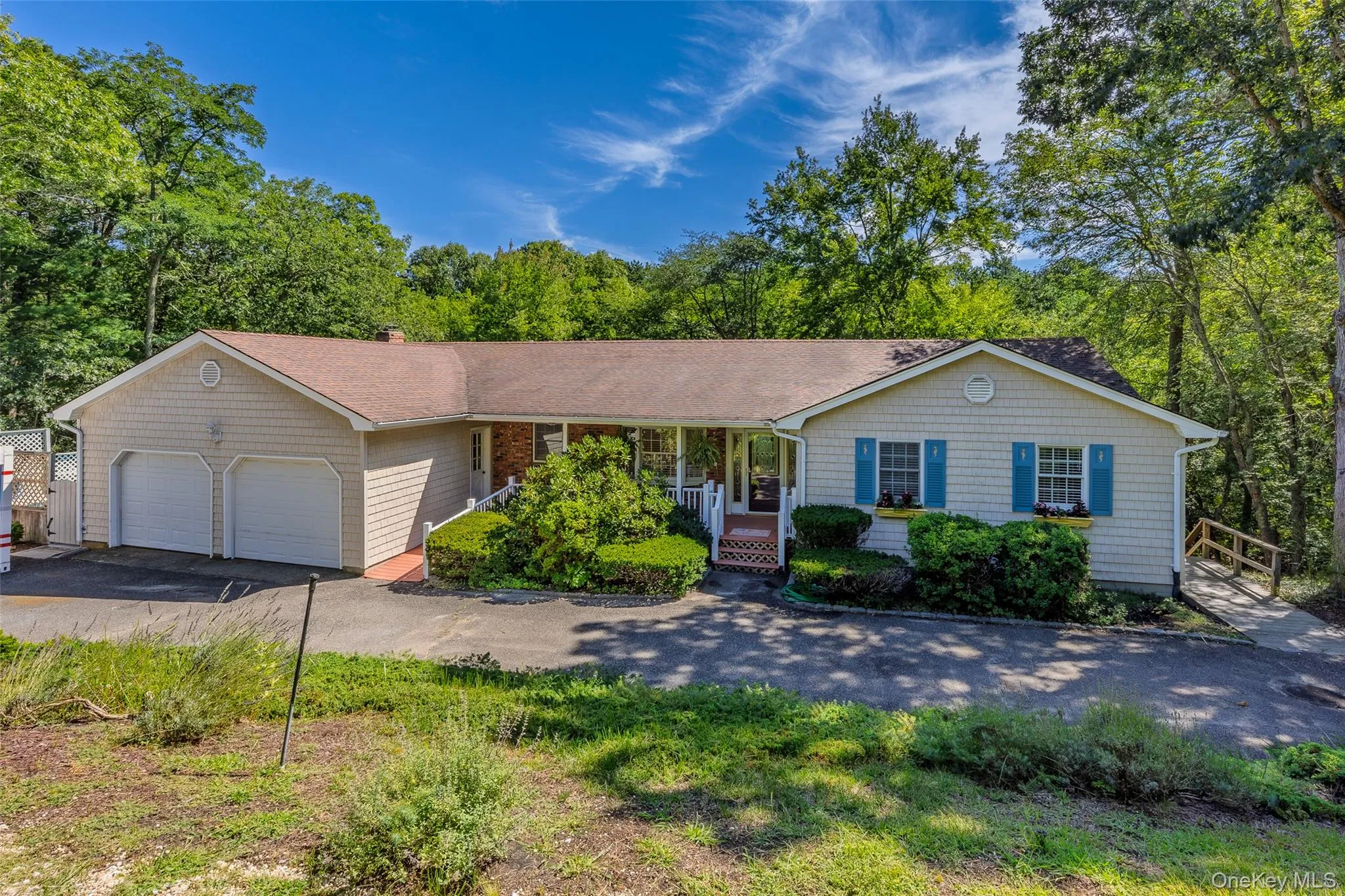 18 Beaver Lane, Southampton, NY, 4 Bedrooms Bedrooms, 11 Rooms Rooms,4 BathroomsBathrooms,Residential,For Rent,Beaver,0,1043672 18 Beaver Lane, Southampton, NY, 4 Bedrooms Bedrooms, 11 Rooms Rooms,4 BathroomsBathrooms,Residential,For Rent,Beaver,0,1043672