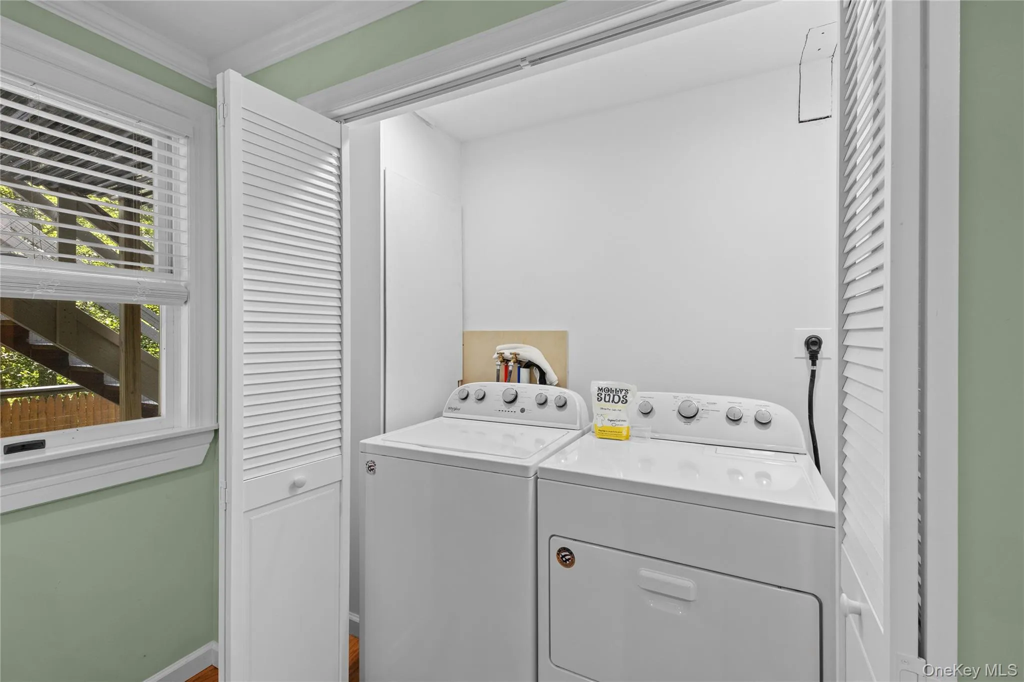 18 Beaver Lane, Southampton, NY, 4 Bedrooms Bedrooms, 11 Rooms Rooms,4 BathroomsBathrooms,Residential,For Rent,Beaver,0,1043672 18 Beaver Lane, Southampton, NY, 4 Bedrooms Bedrooms, 11 Rooms Rooms,4 BathroomsBathrooms,Residential,For Rent,Beaver,0,1043672