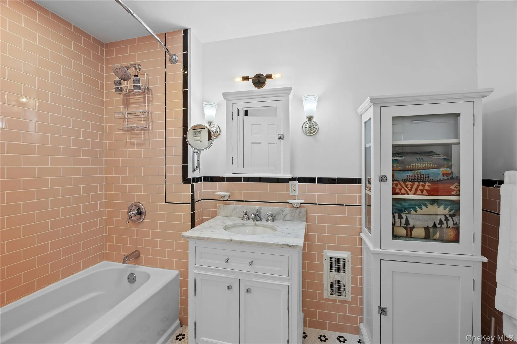 18 Beaver Lane, Southampton, NY, 4 Bedrooms Bedrooms, 11 Rooms Rooms,4 BathroomsBathrooms,Residential,For Rent,Beaver,0,1043672 18 Beaver Lane, Southampton, NY, 4 Bedrooms Bedrooms, 11 Rooms Rooms,4 BathroomsBathrooms,Residential,For Rent,Beaver,0,1043672